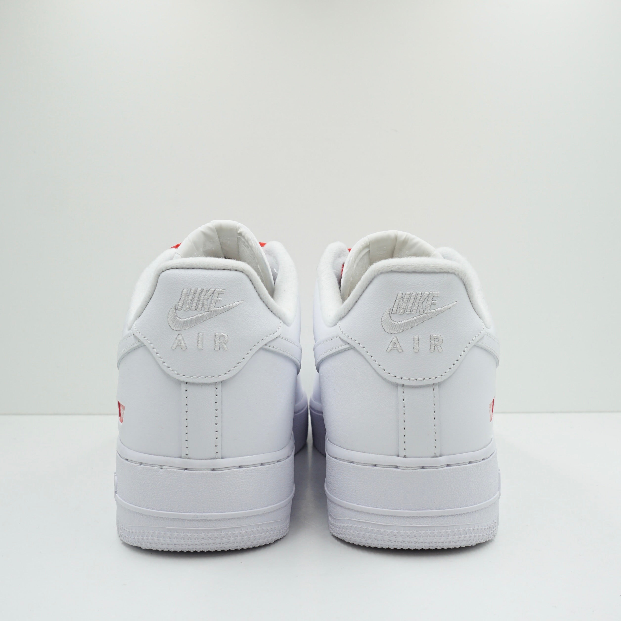 Nike Air Force 1 Low Supreme White