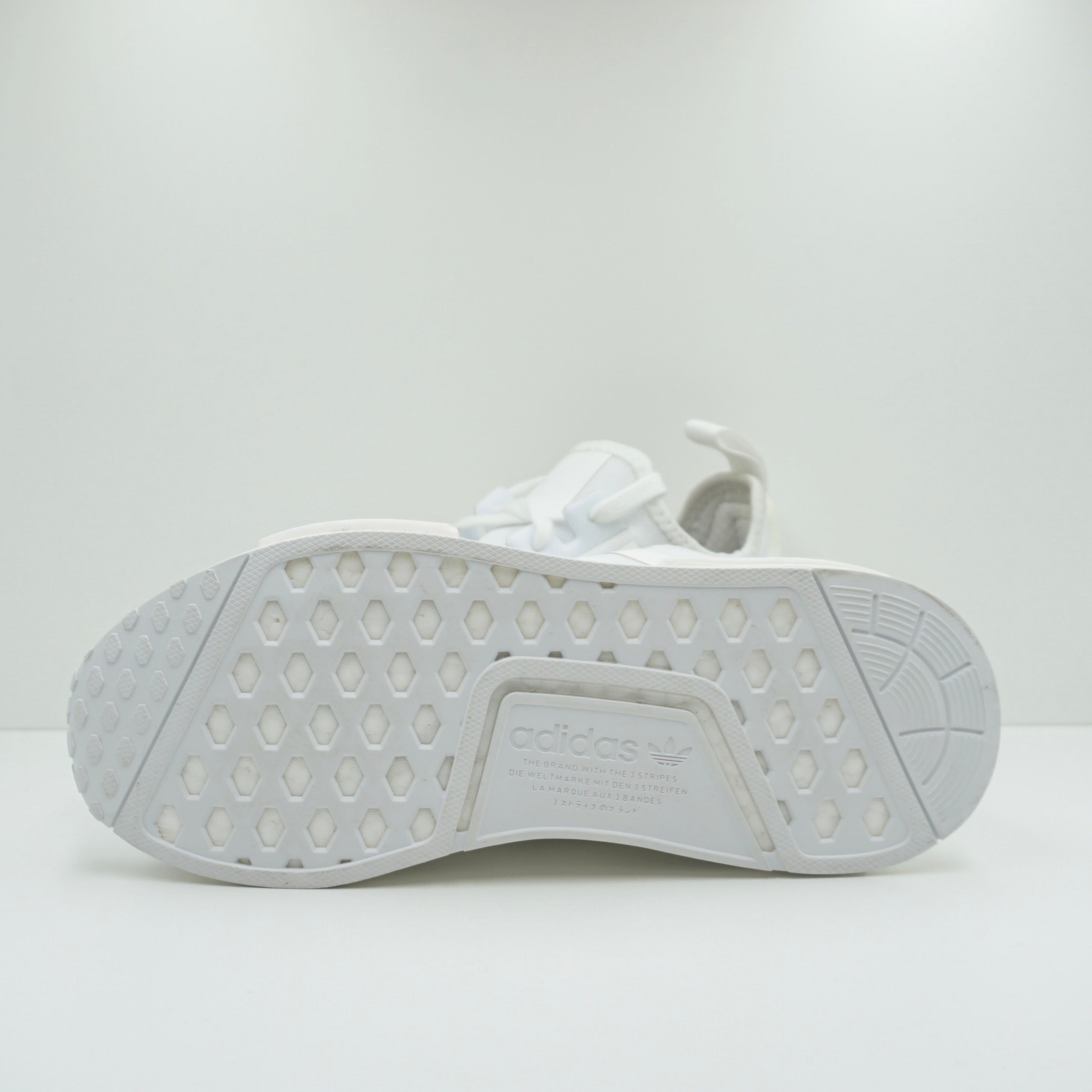 Adidas NMD R1 Triple Cloud White Adidas NMD R1 Triple Cloud White