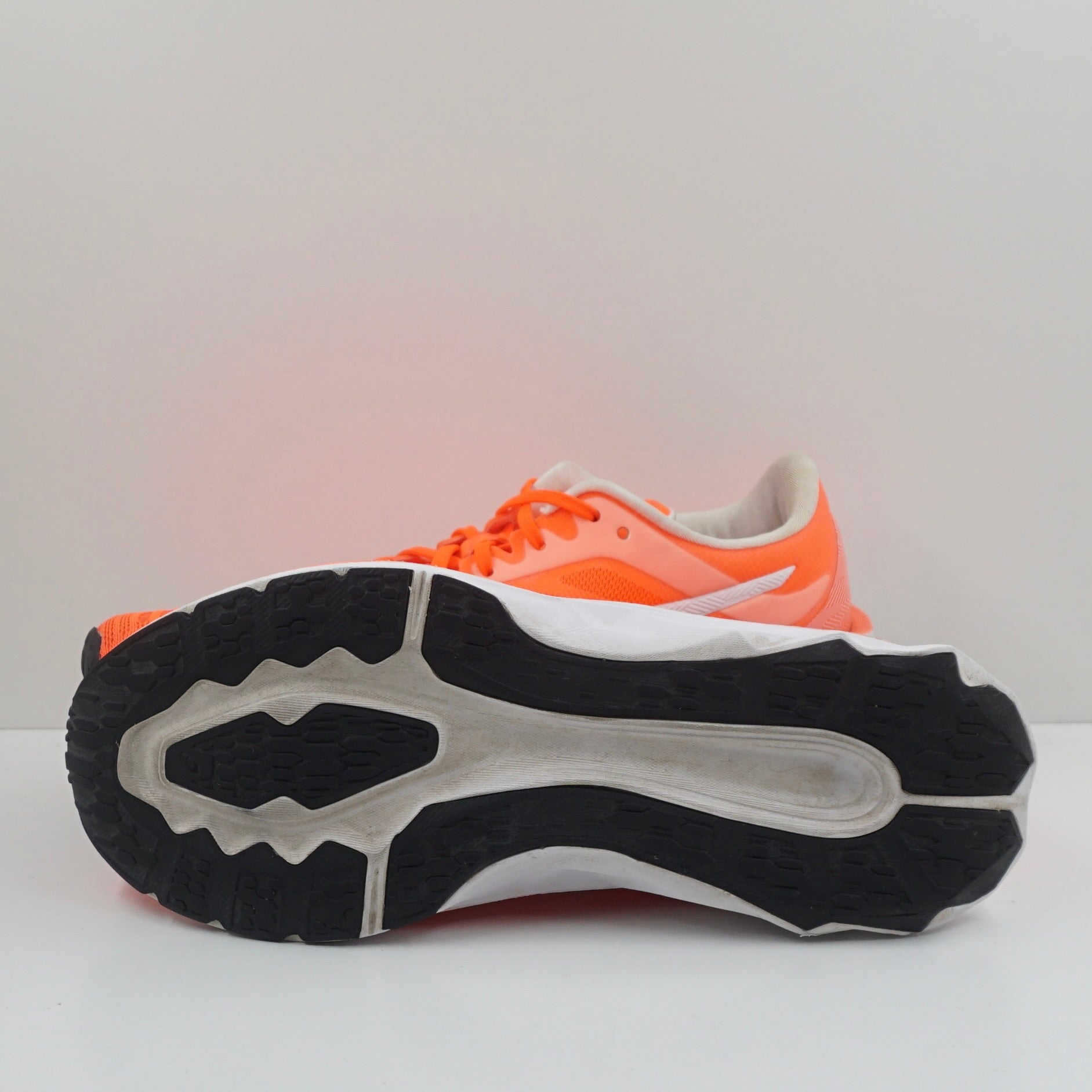 Asics Novablast Tokyo Orange White (W)