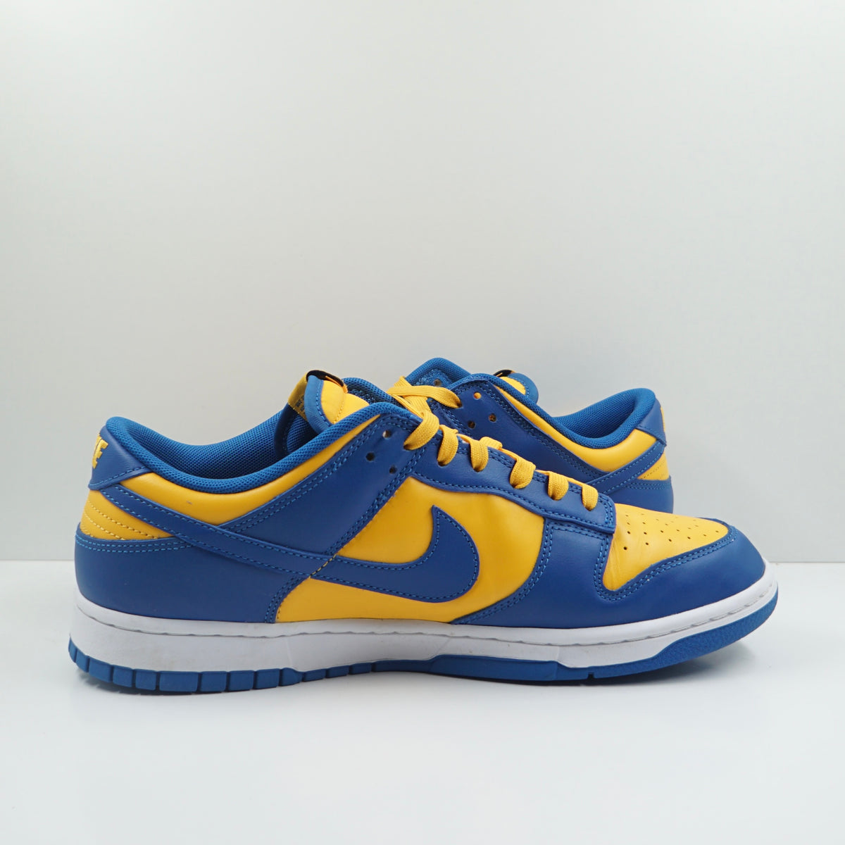 Nike Dunk Low UCLA