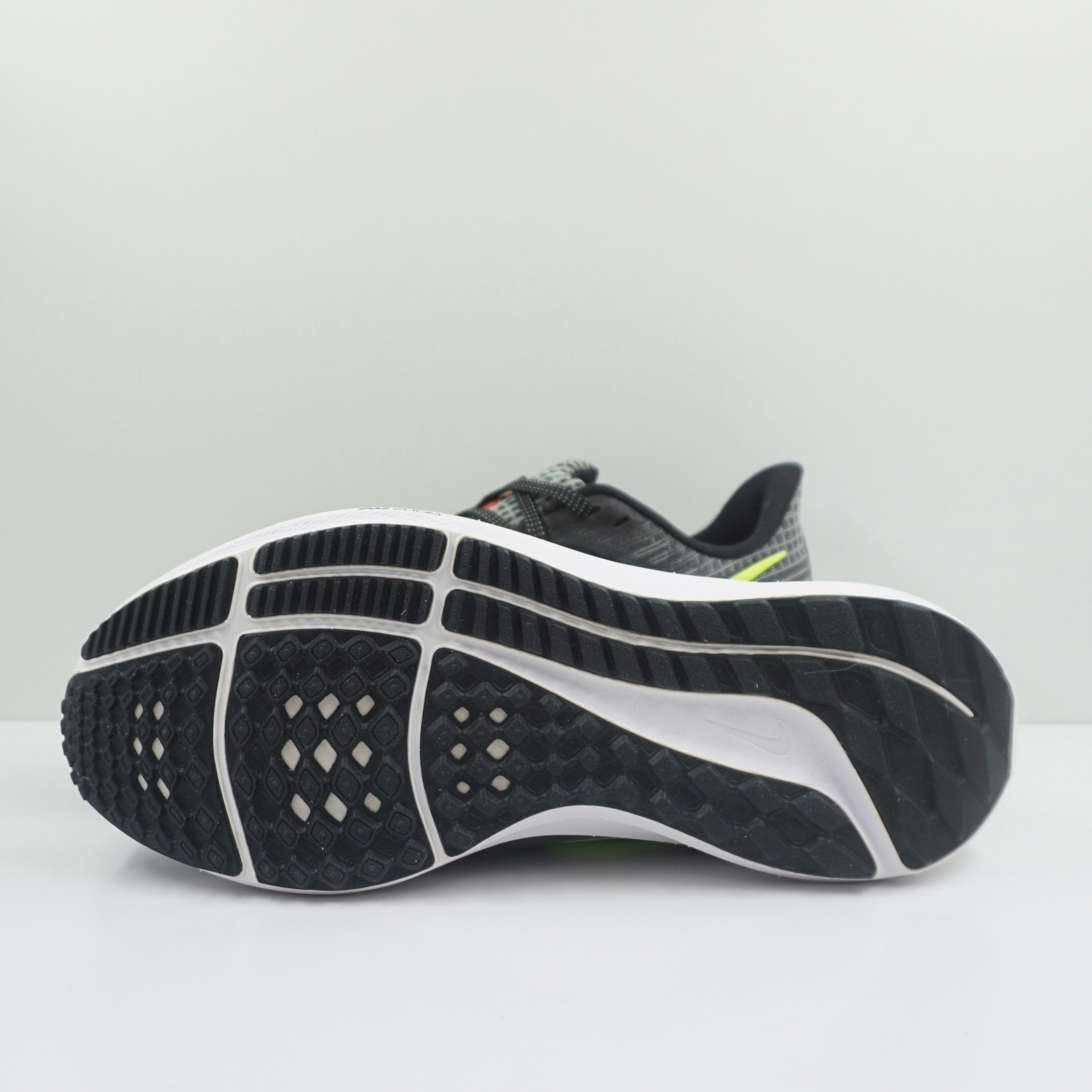 Nike Air Zoom Pegasus 39 Black Barely Volt (GS)