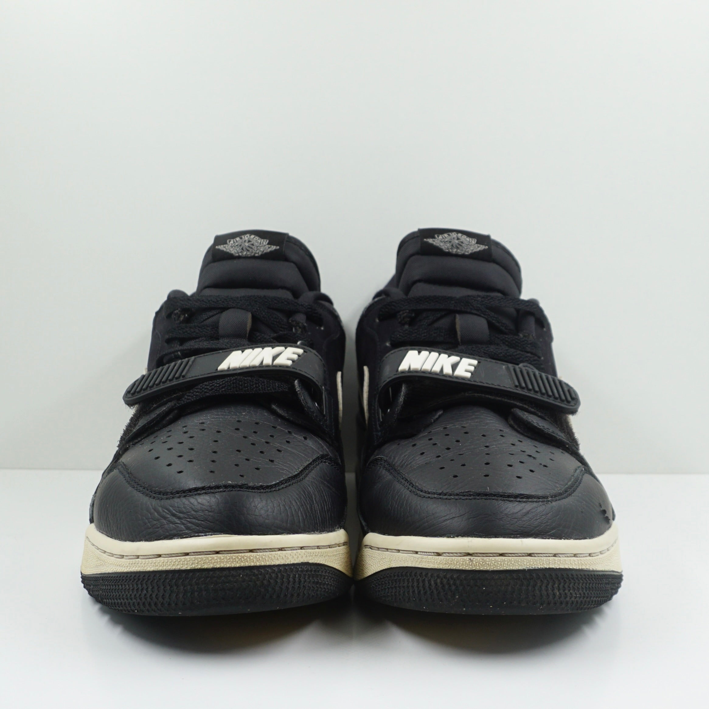 Jordan Legacy 312 Low Black Phantom