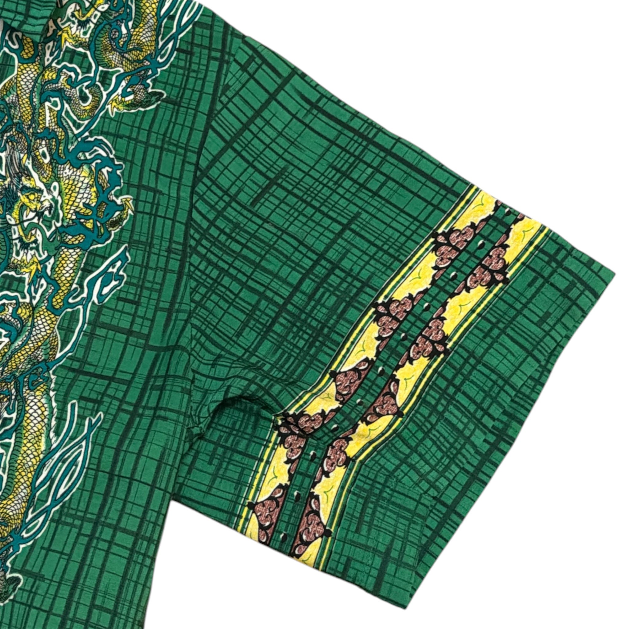 No Boundaries Chinese Dragon Abstract Green Short Sleeve Shirt