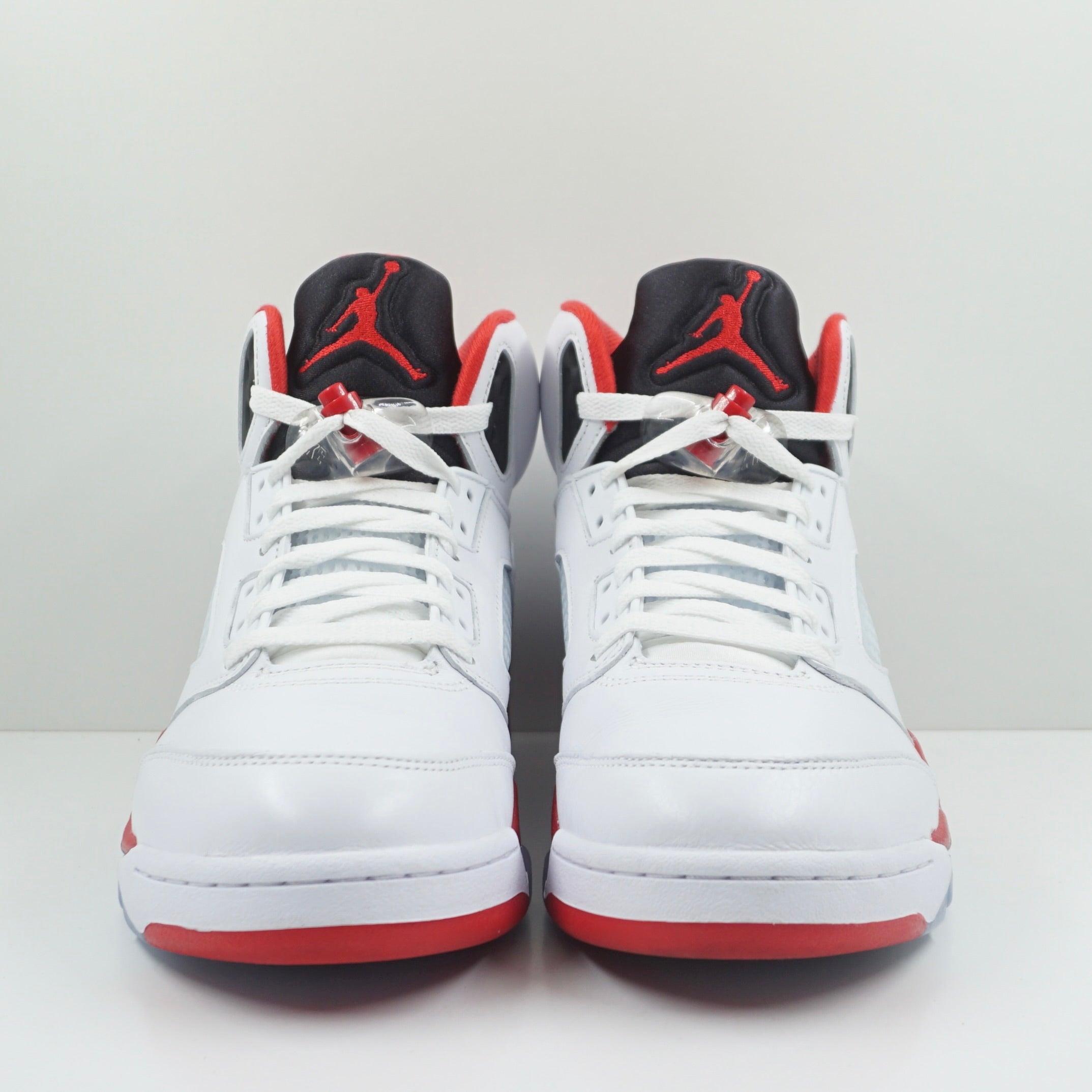 Jordan 5 Retro Fire Red Black Tongue (2025)