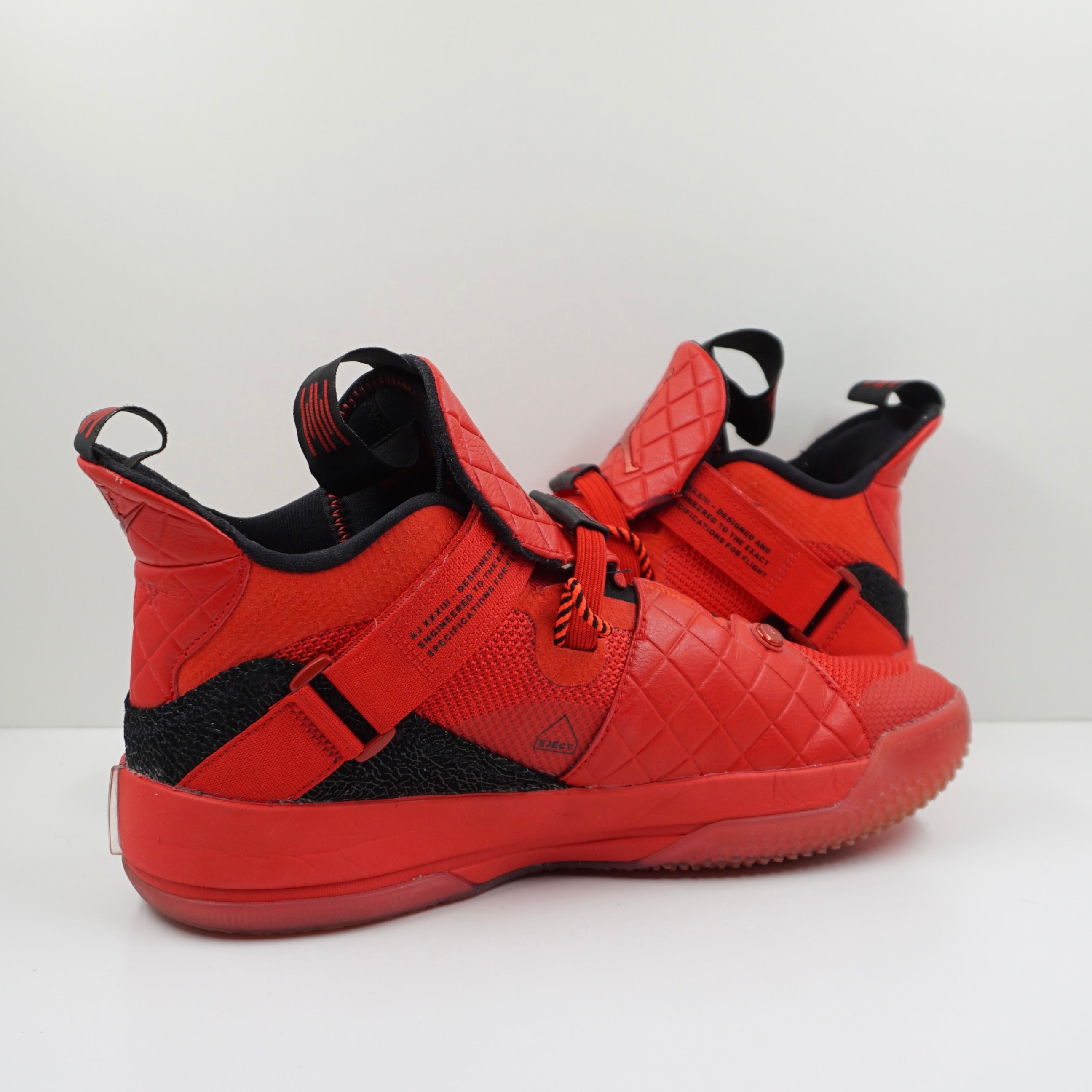 Jordan XXXIII University Red