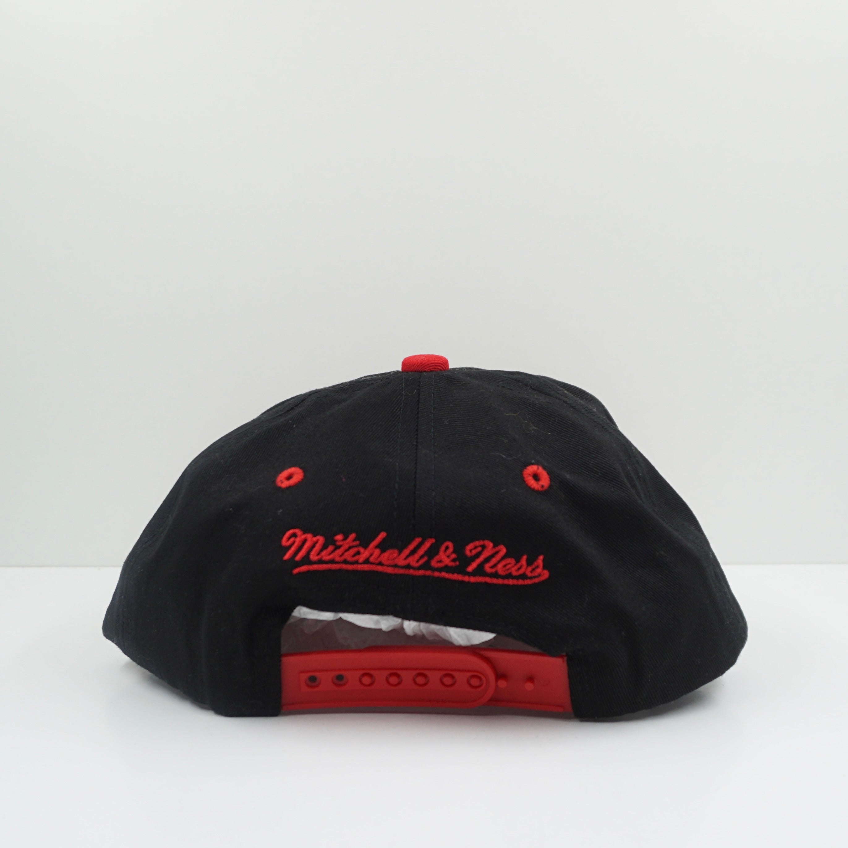 Mitchell & Ness Chicago Bulls Black Red Snapback Cap