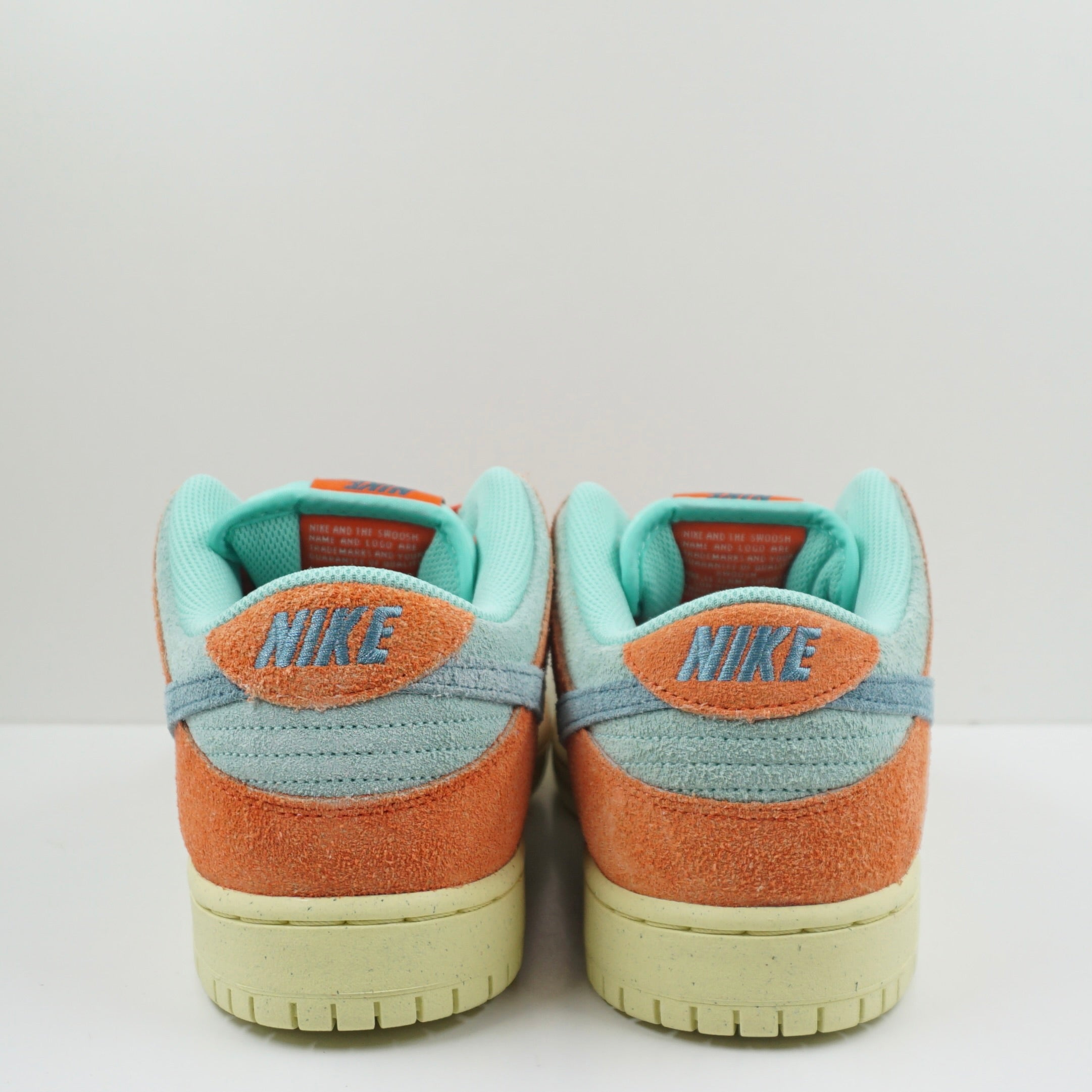 Nike SB Dunk Low Orange Emerald Rise