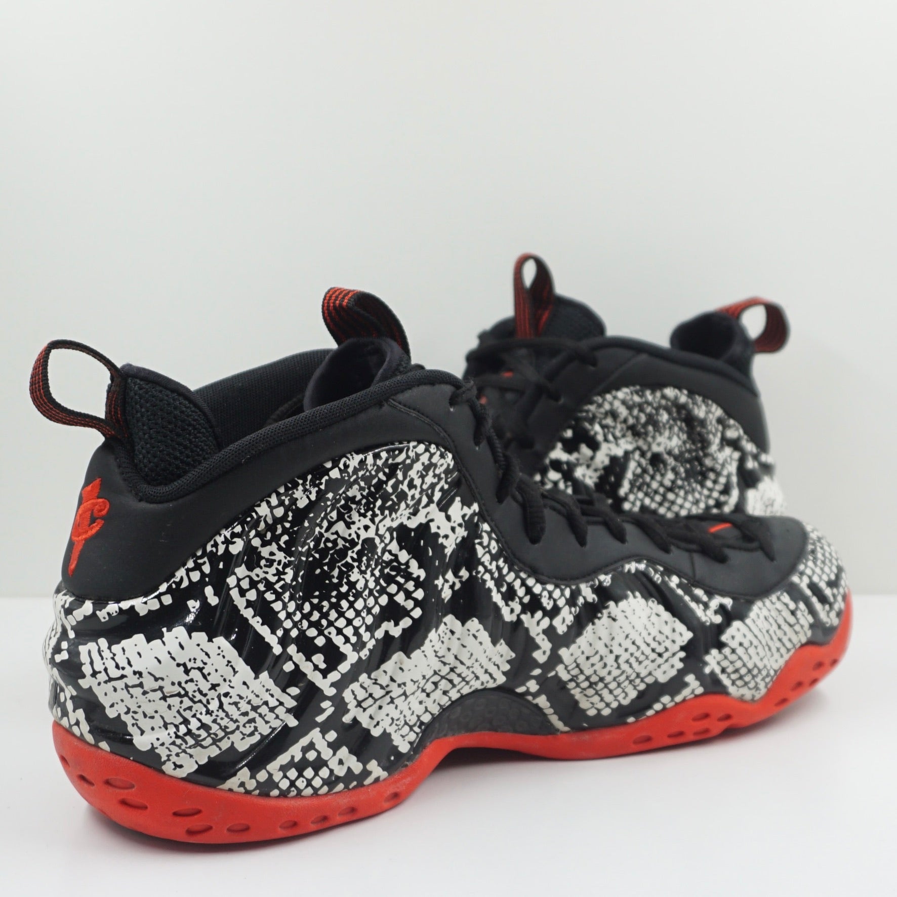 Nike Air Foamposite One Albino Snakeskin