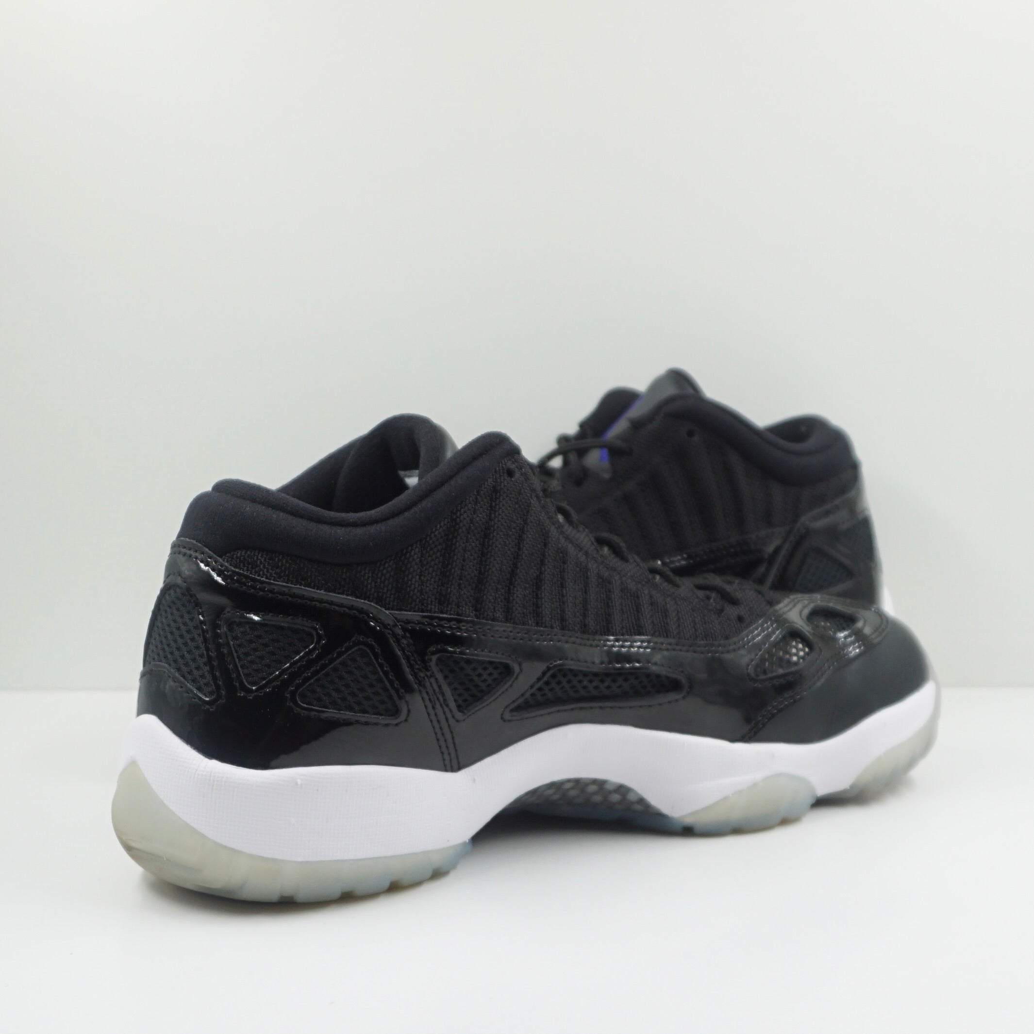 Jordan 11 Retro Low IE Space Jam