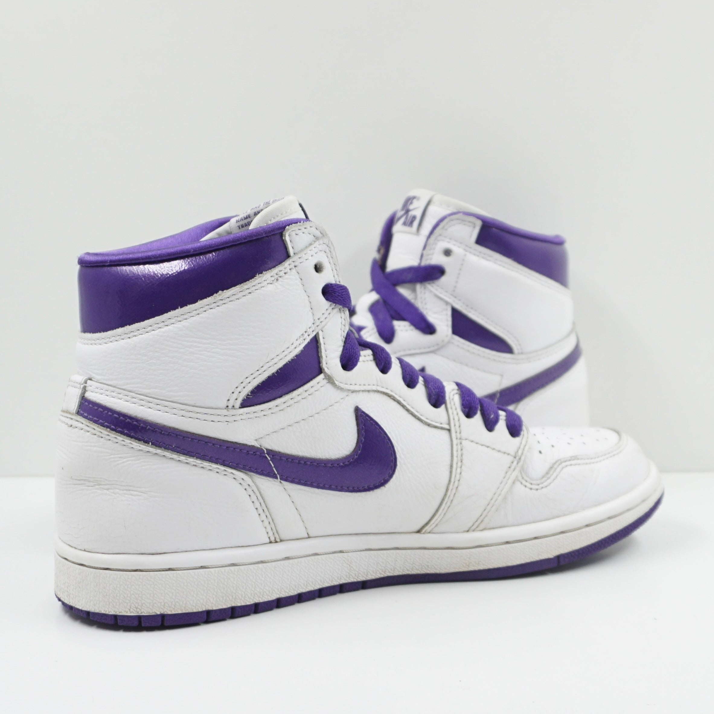 Jordan 1 Retro High Court Purple (W)