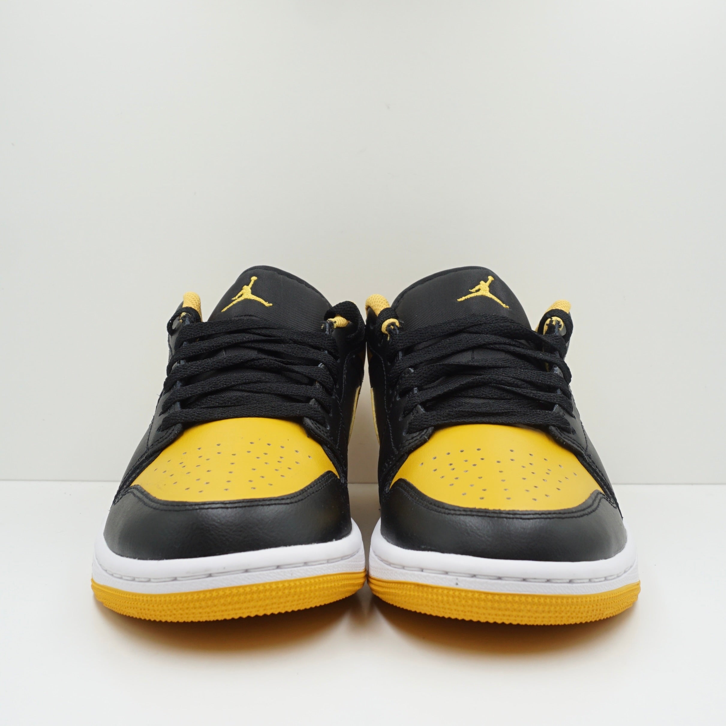 Jordan 1 Low Yellow Ochre