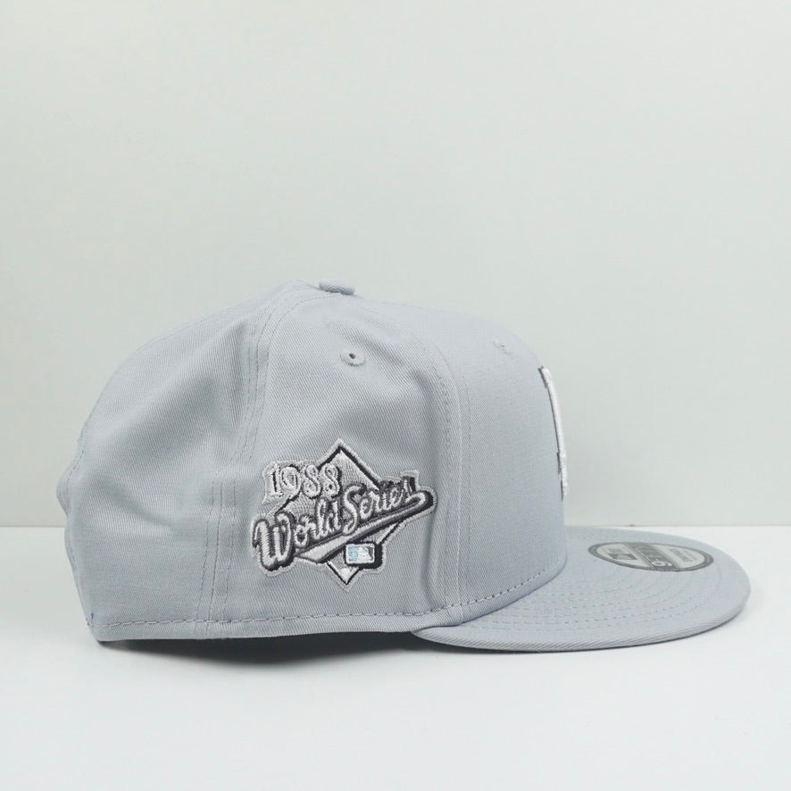 New Era Los Angeles Dodgers Grey Flower Snapback Cap