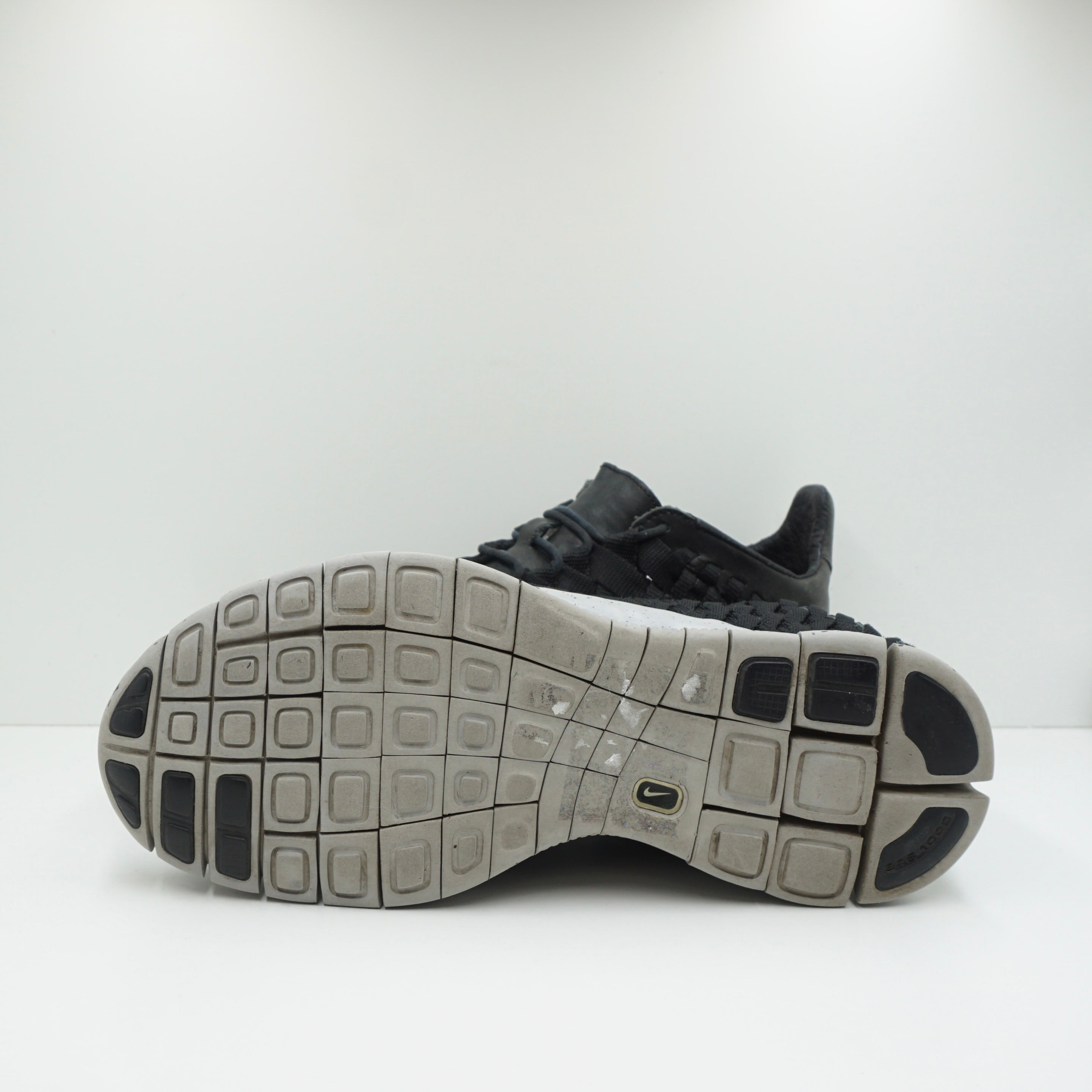 Nike free inneva top woven nrg