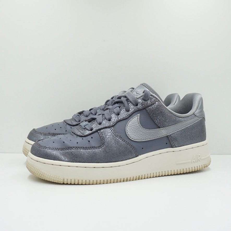 Nike Air Force 1 Low Light Carbon (W)