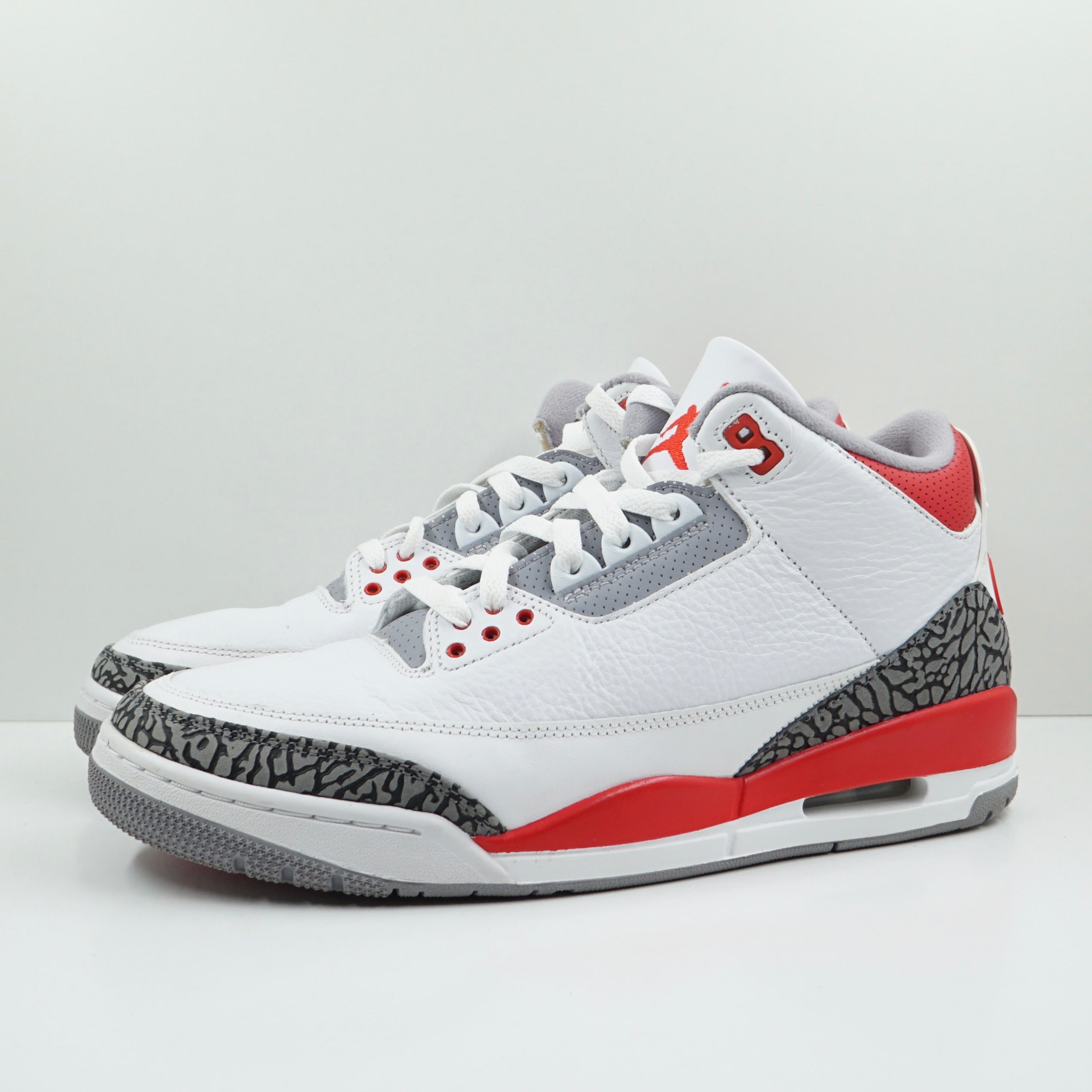 Jordan 3 Retro Fire Red (2022)