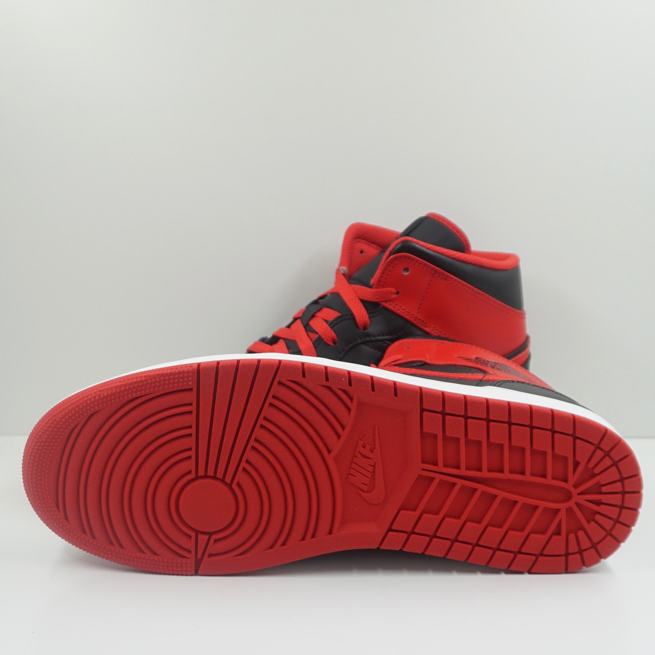 Jordan 1 Mid Alternate Bred (2022)