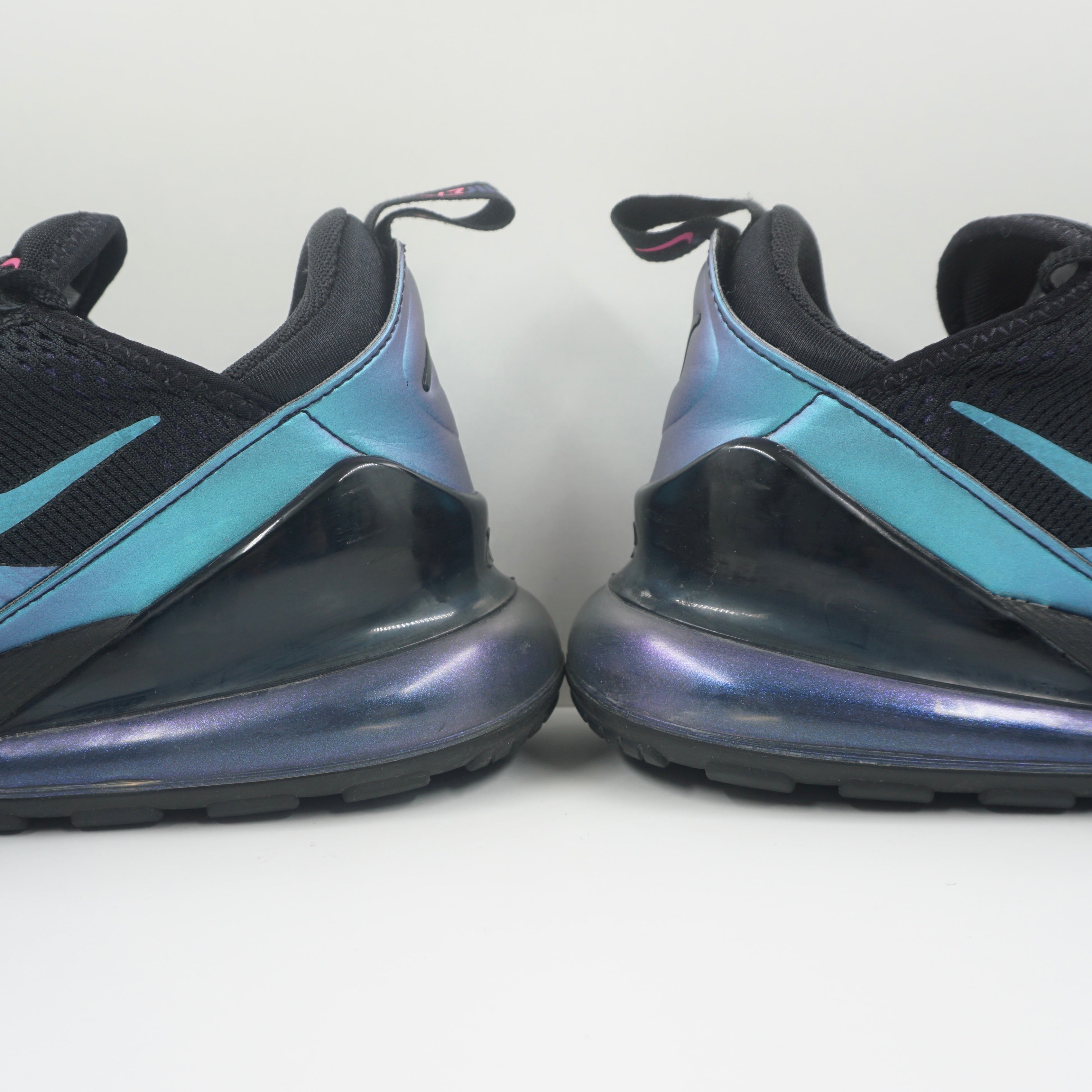 Nike Air Max 270 Throwback Future