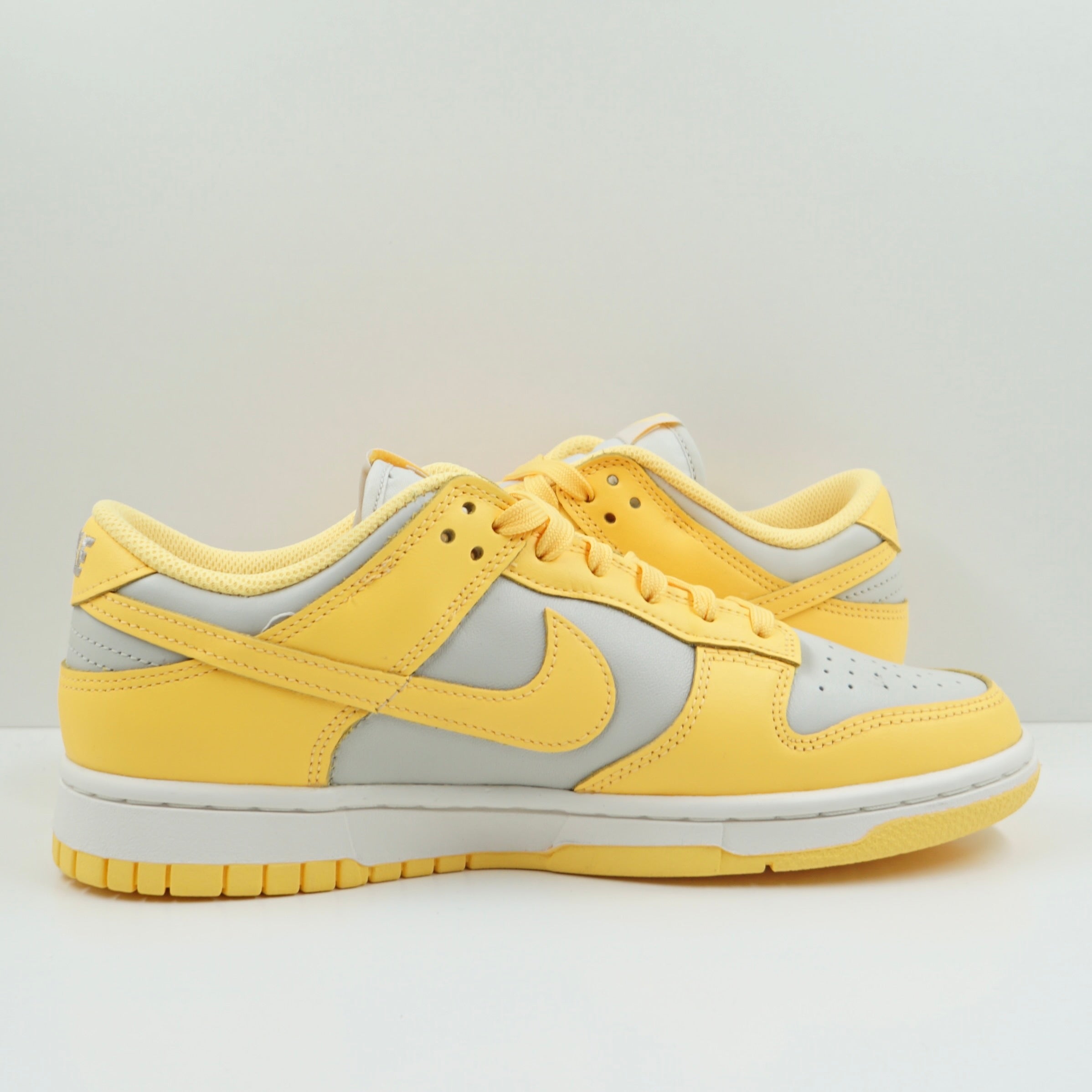 Nike Dunk Low Citron Pulse (W)