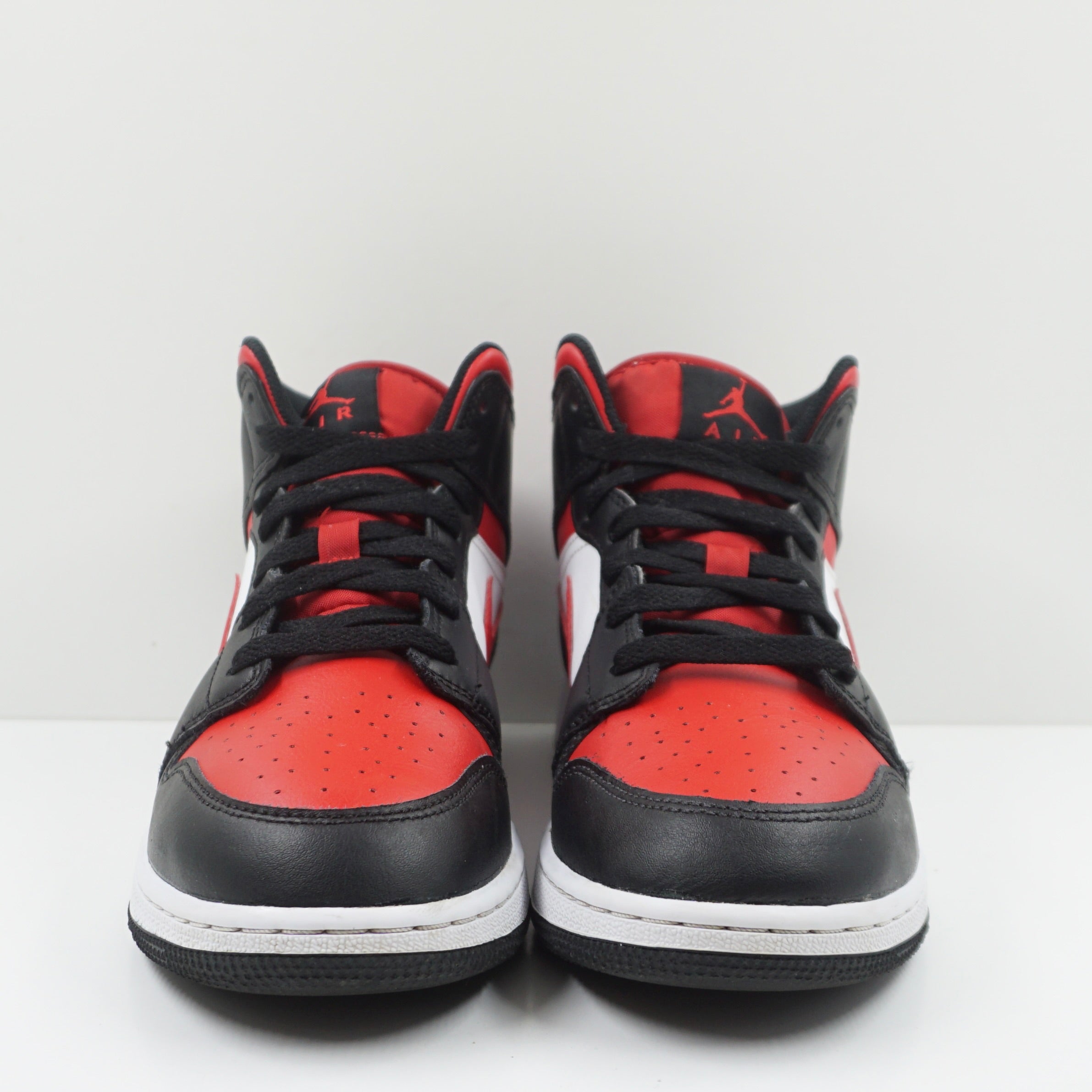 Jordan 1 Mid Black Fire Red (GS)