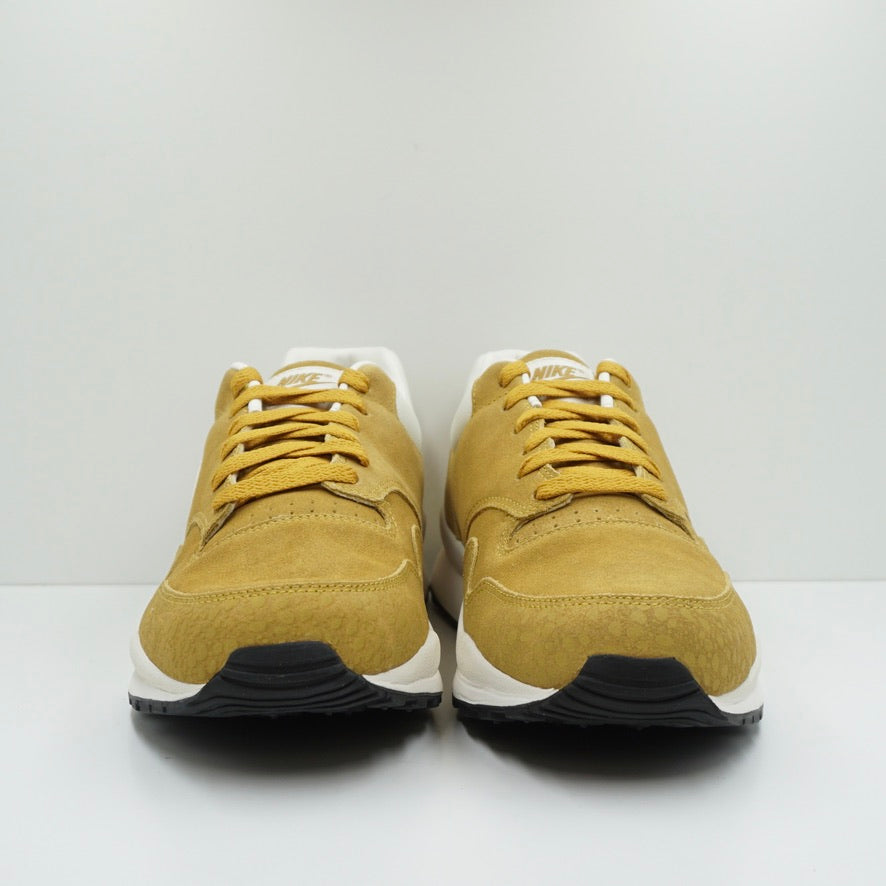 Nike Air Safari LTR Dark Citron