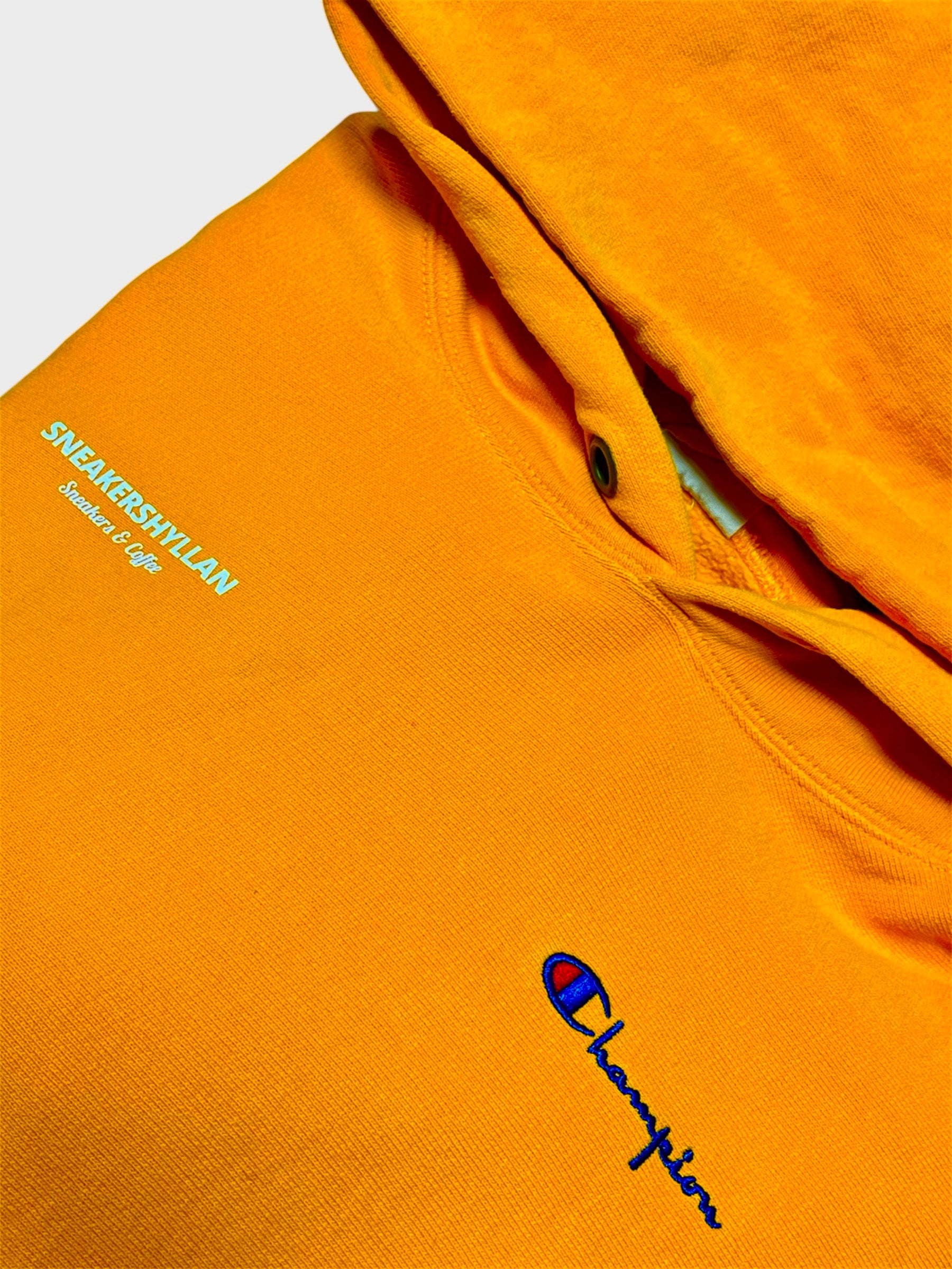 Sneakershyllan Champion Reworked Orange Hoodie