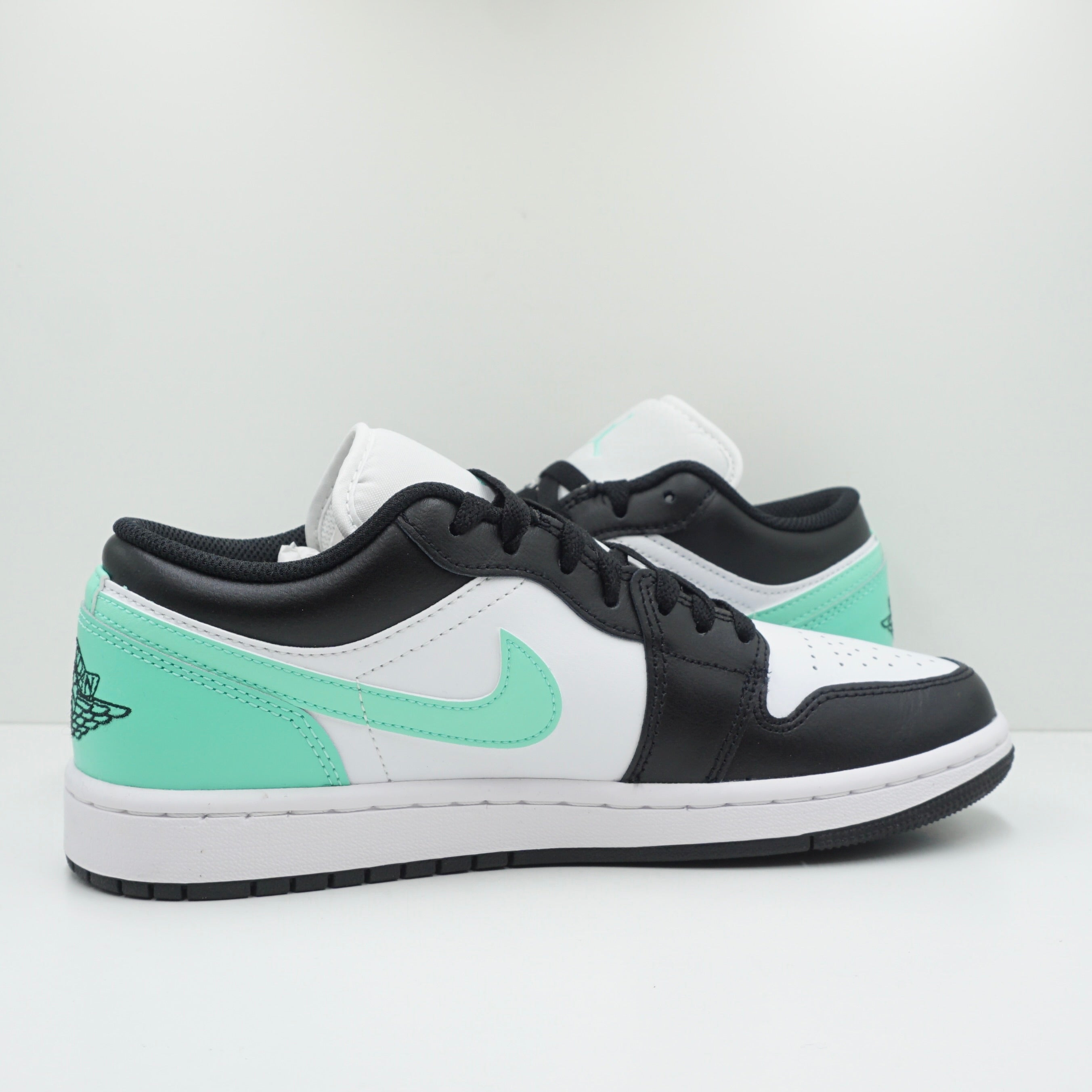 Jordan 1 Low Green Glow