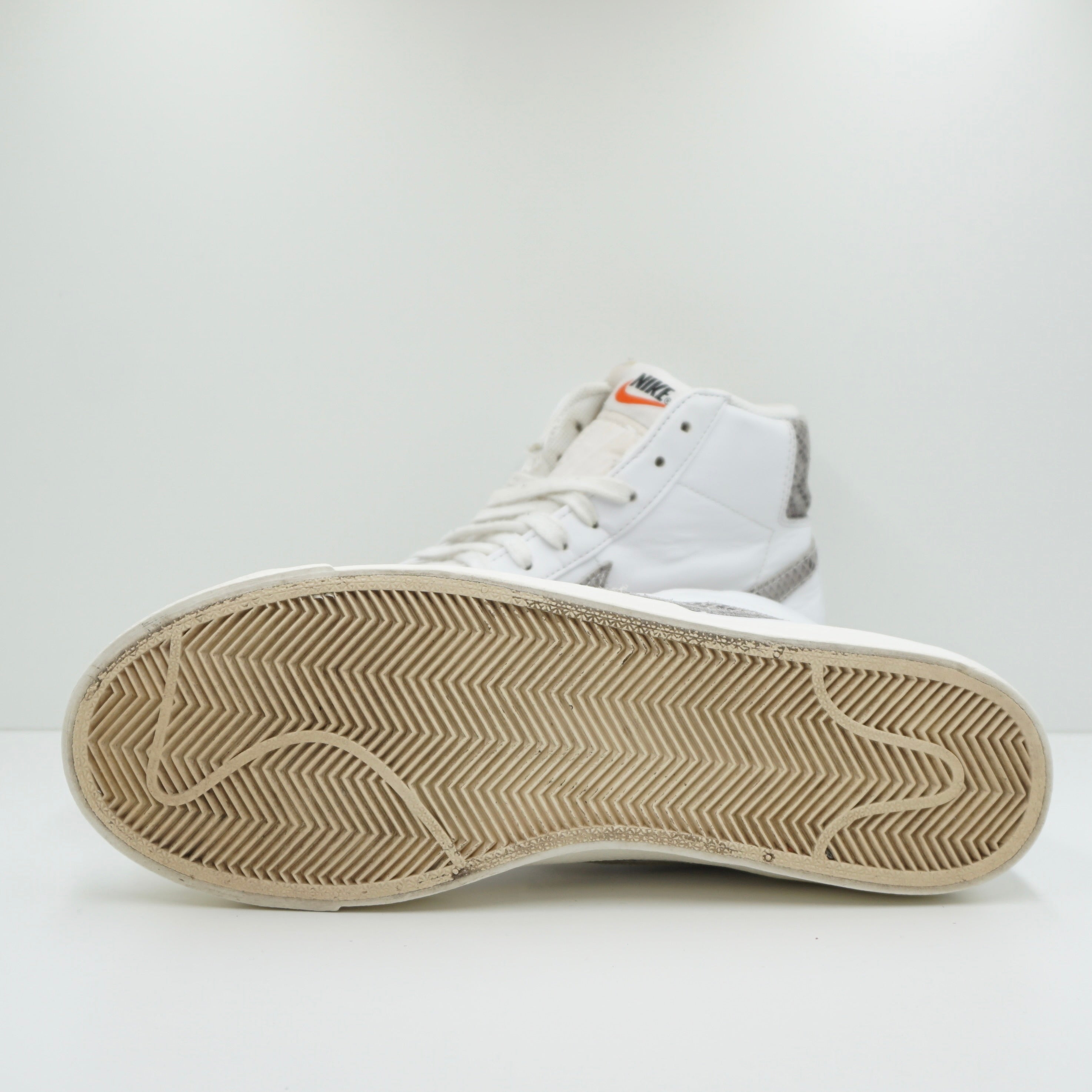 nike blazer mid 77 white snakeskin