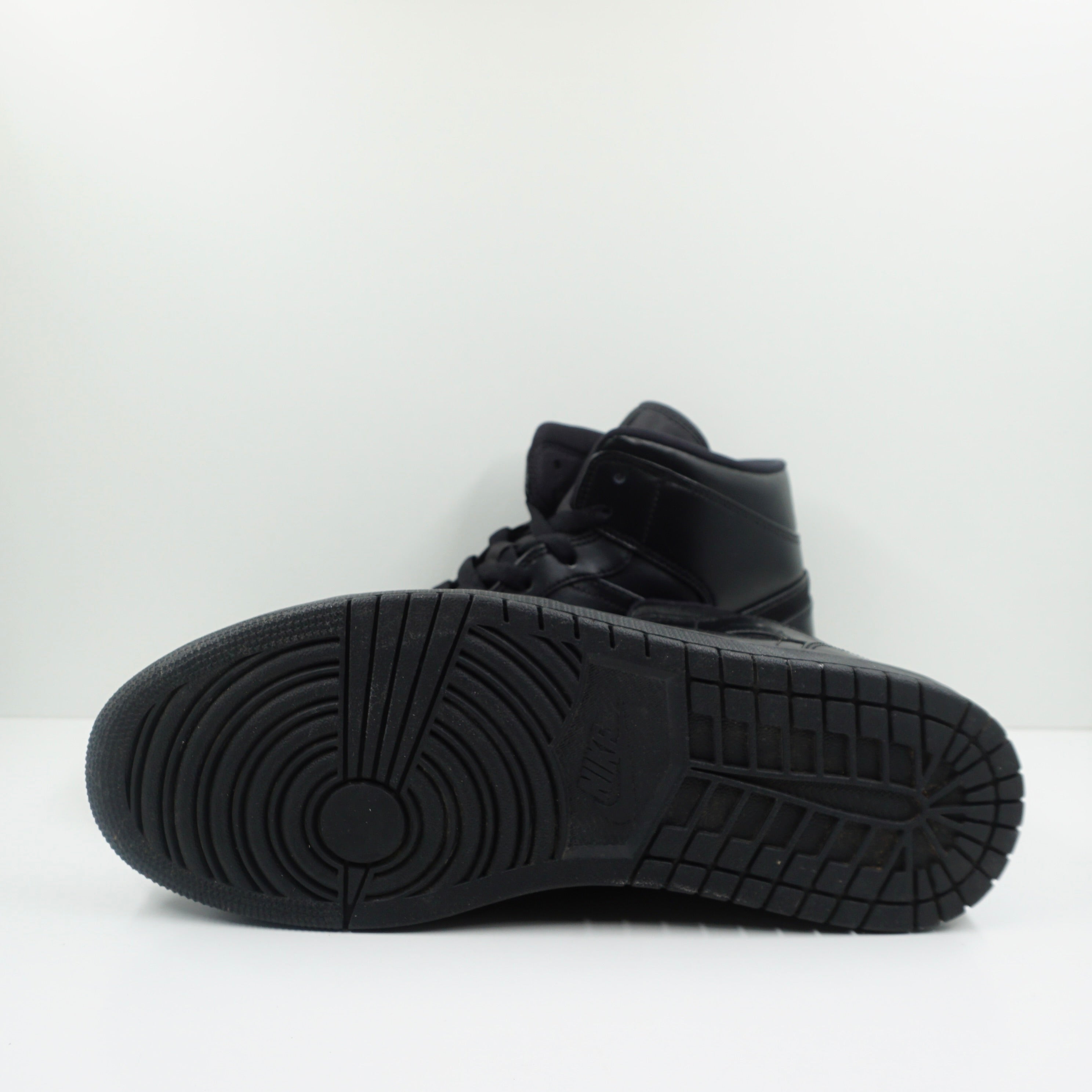 Jordan 1 Mid Black