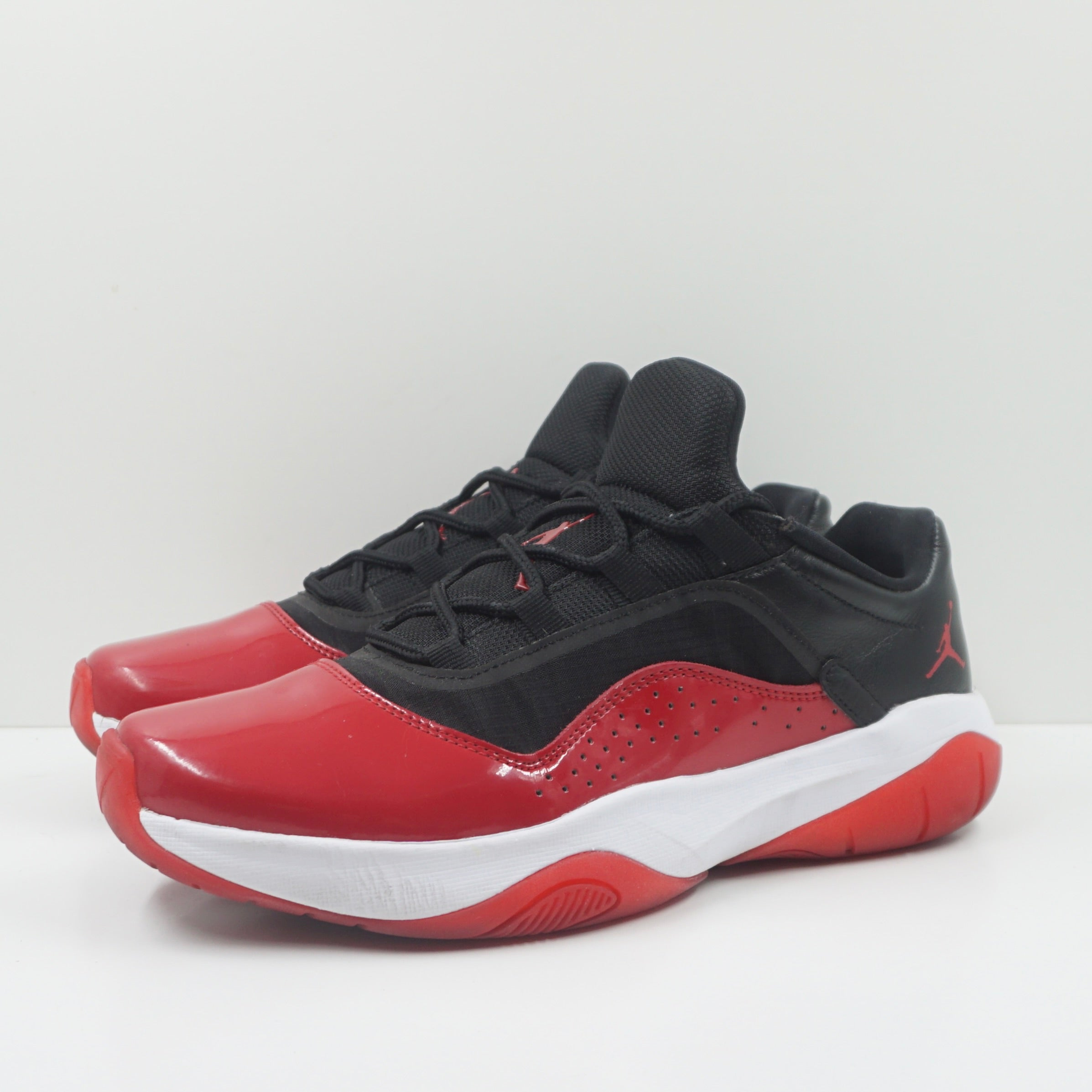 Jordan 11 CMFT Low Bred (W)