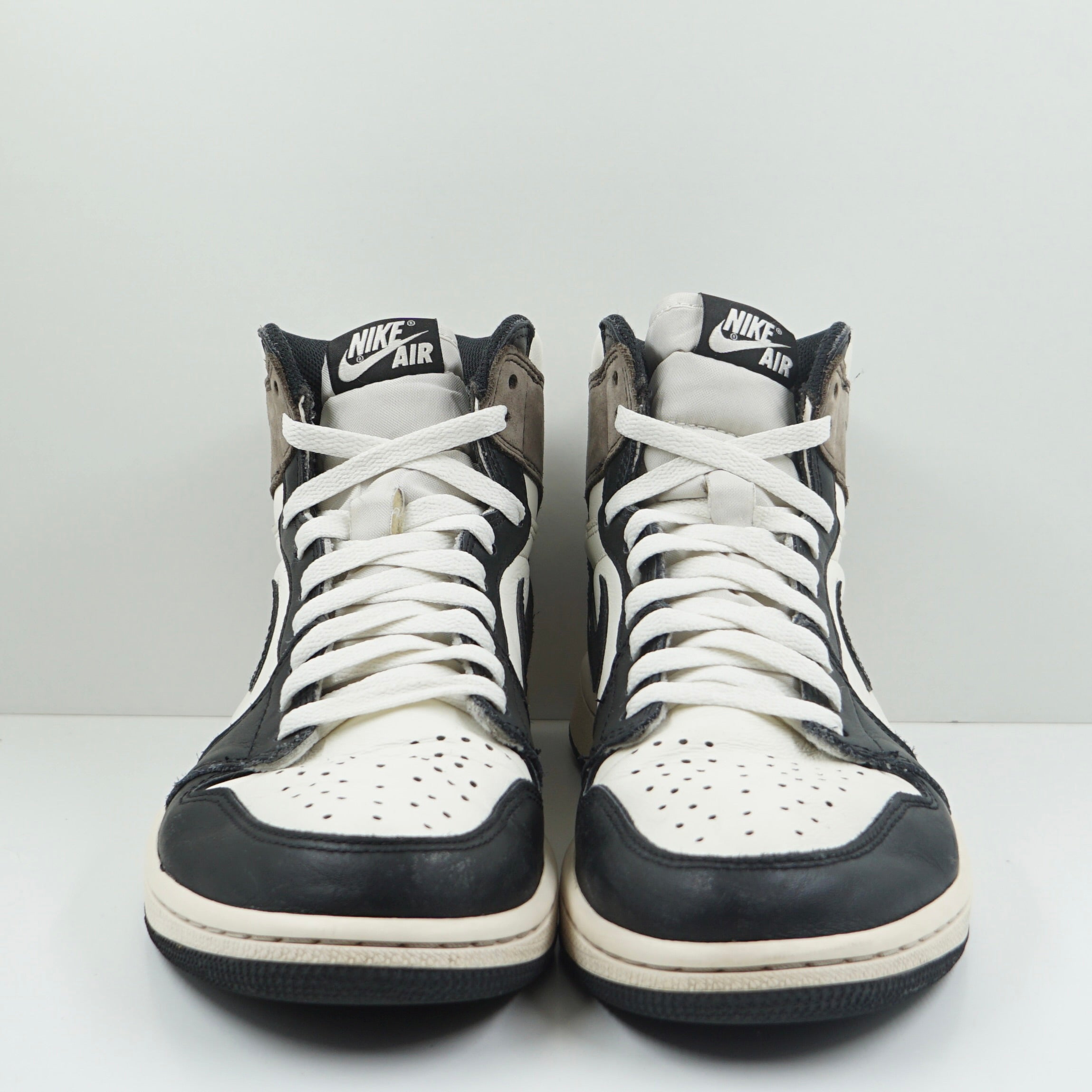 Jordan 1 Retro High Dark Mocha