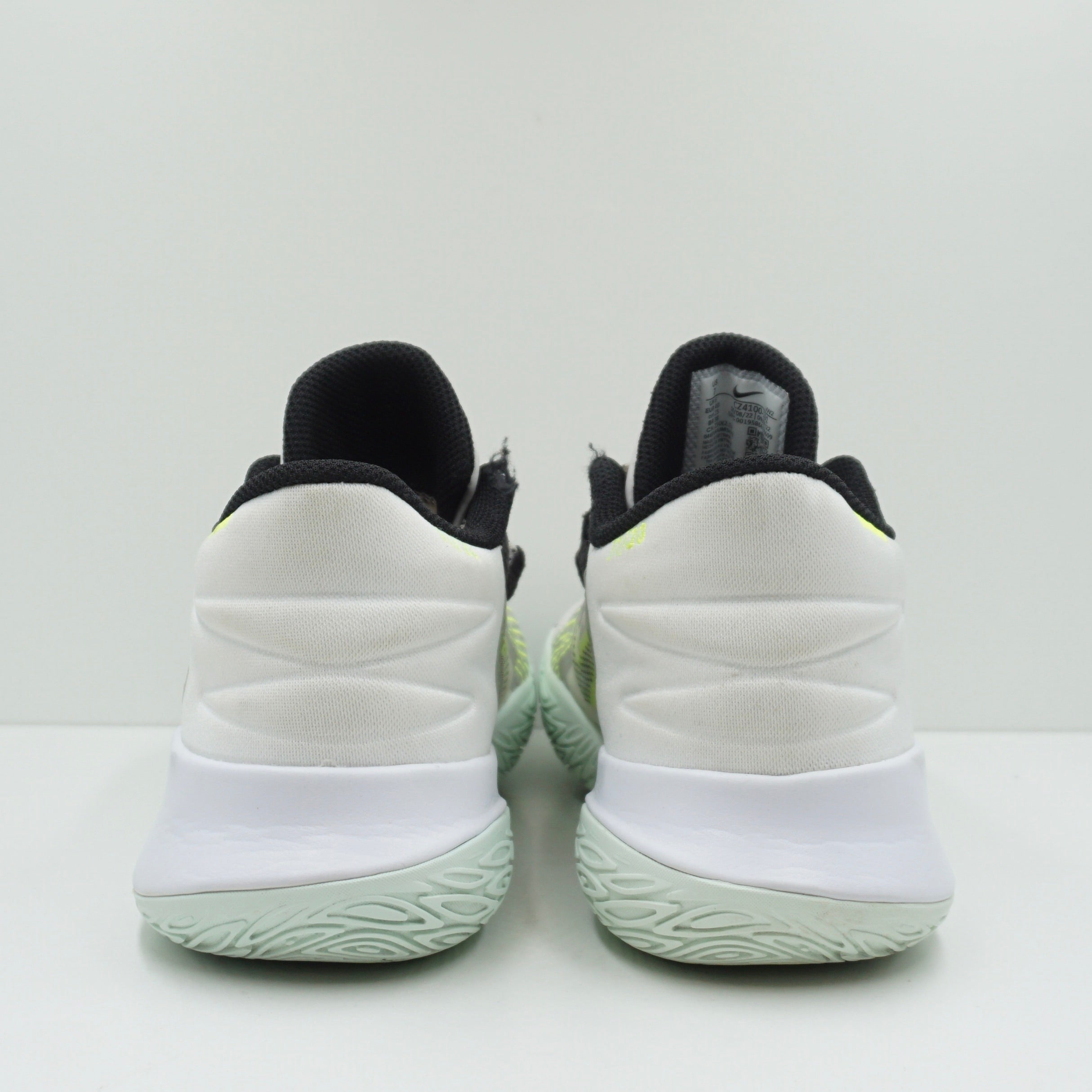 Nike Kyrie Flytrap V Summit White Black Volt