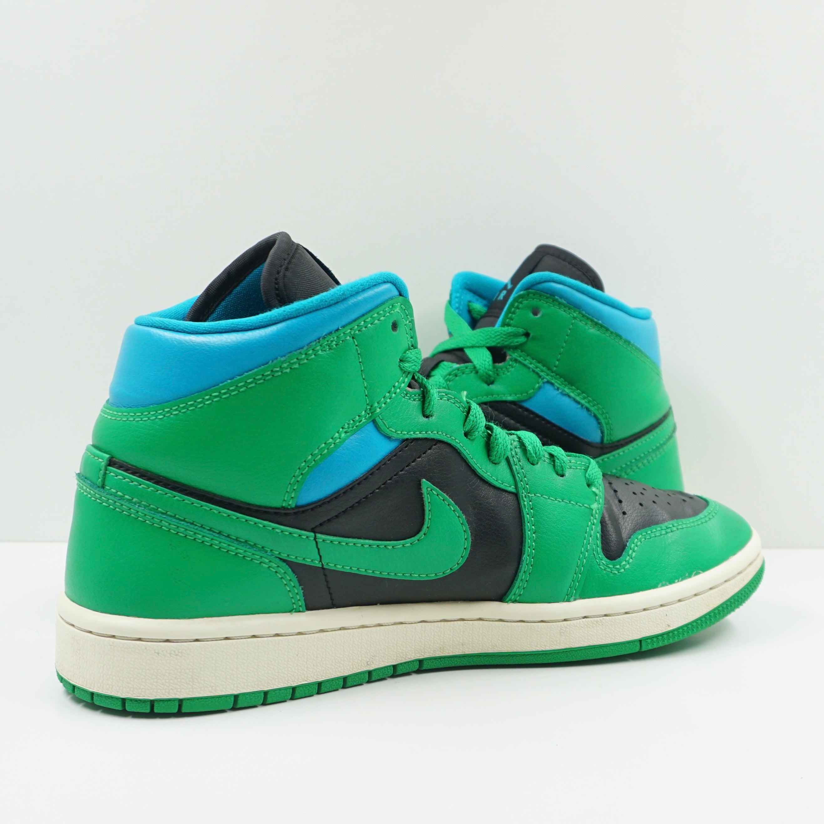 Jordan 1 Mid Lucky Green Aquatone (W)