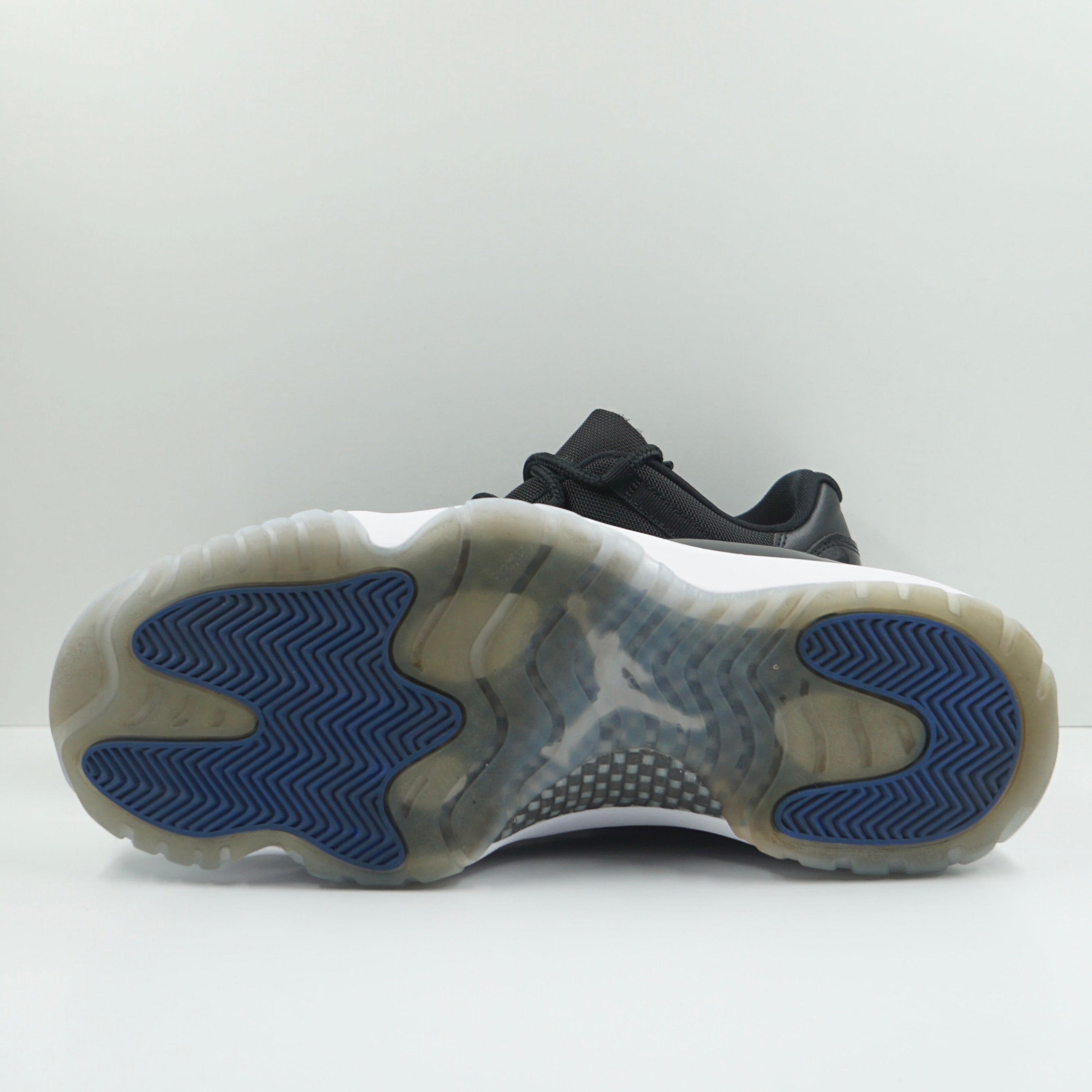 Jordan 11 Retro Low Space Jam