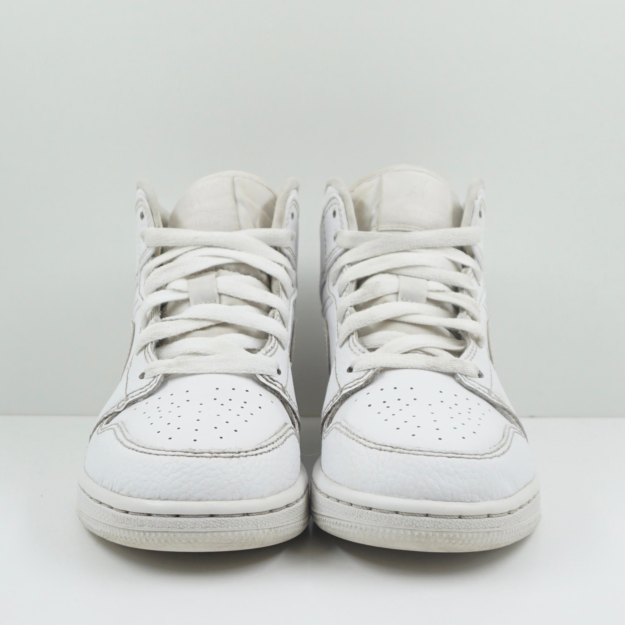 Jordan 1 Mid Triple White Tumbled Leather (GS)