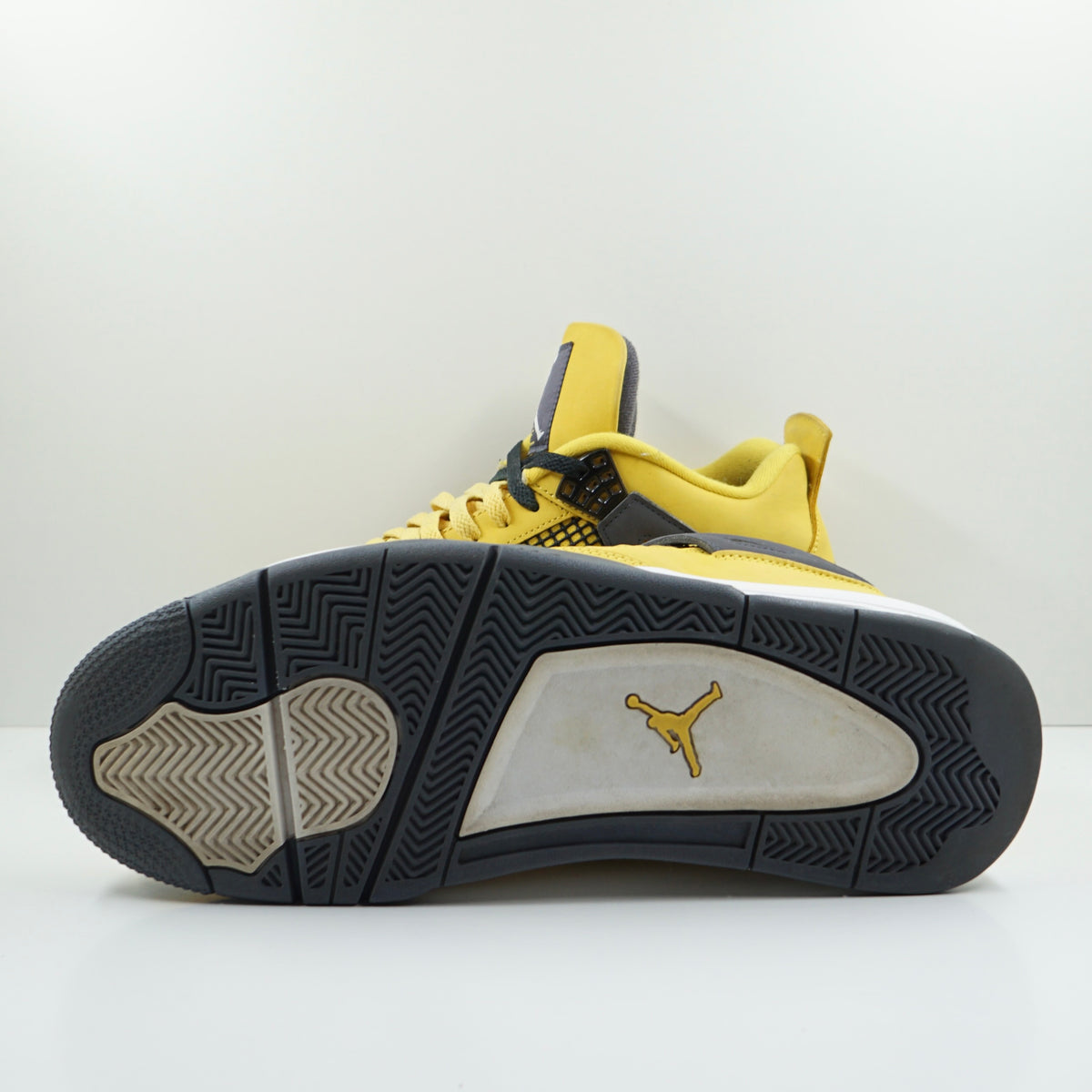 Jordan 4 Retro Lightning (2021)
