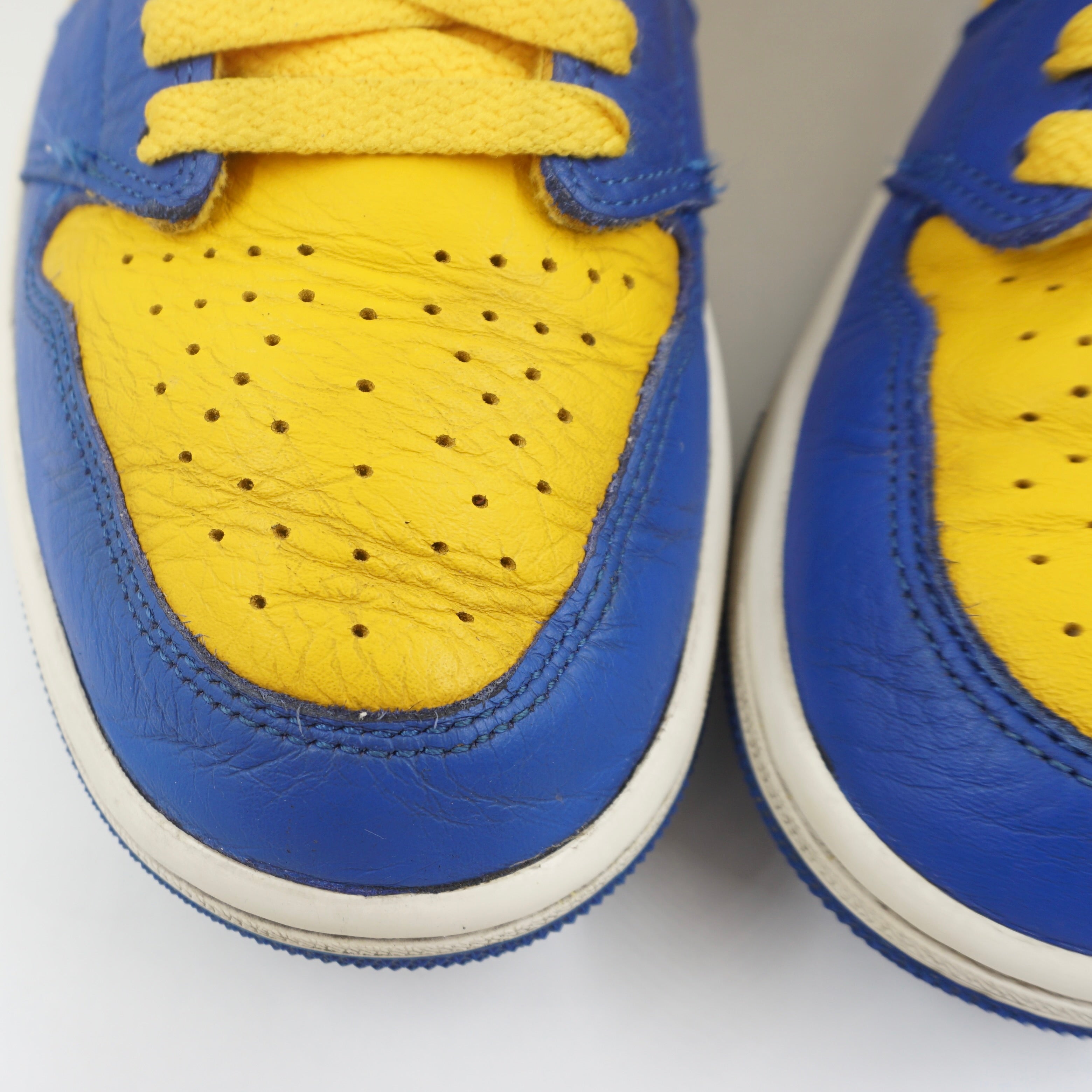 Jordan 1 Retro High OG Reverse Laney (W)