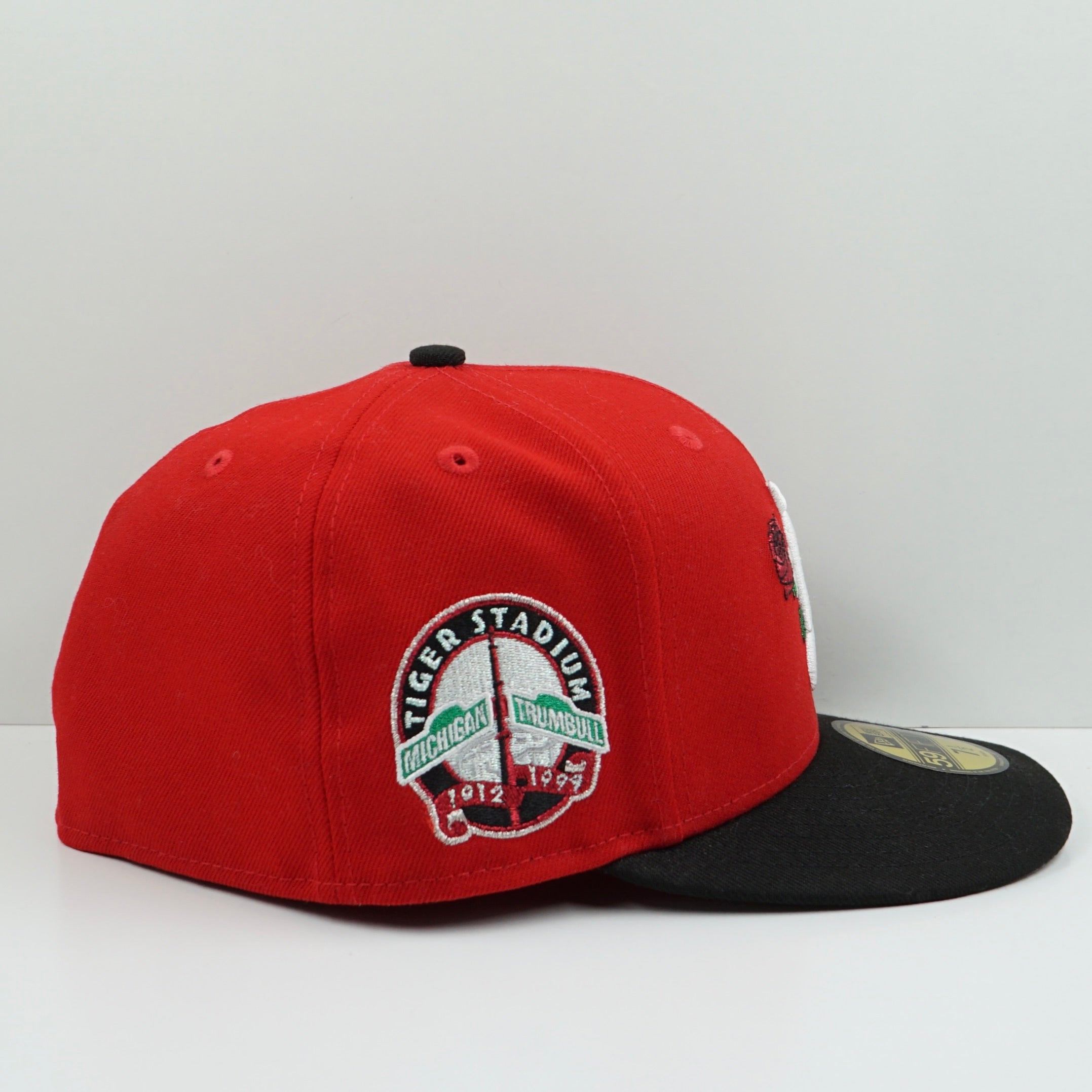 New Era Cooperstown Collection Detroit Tigers Tiger Stadium Red Black Fitted Cap