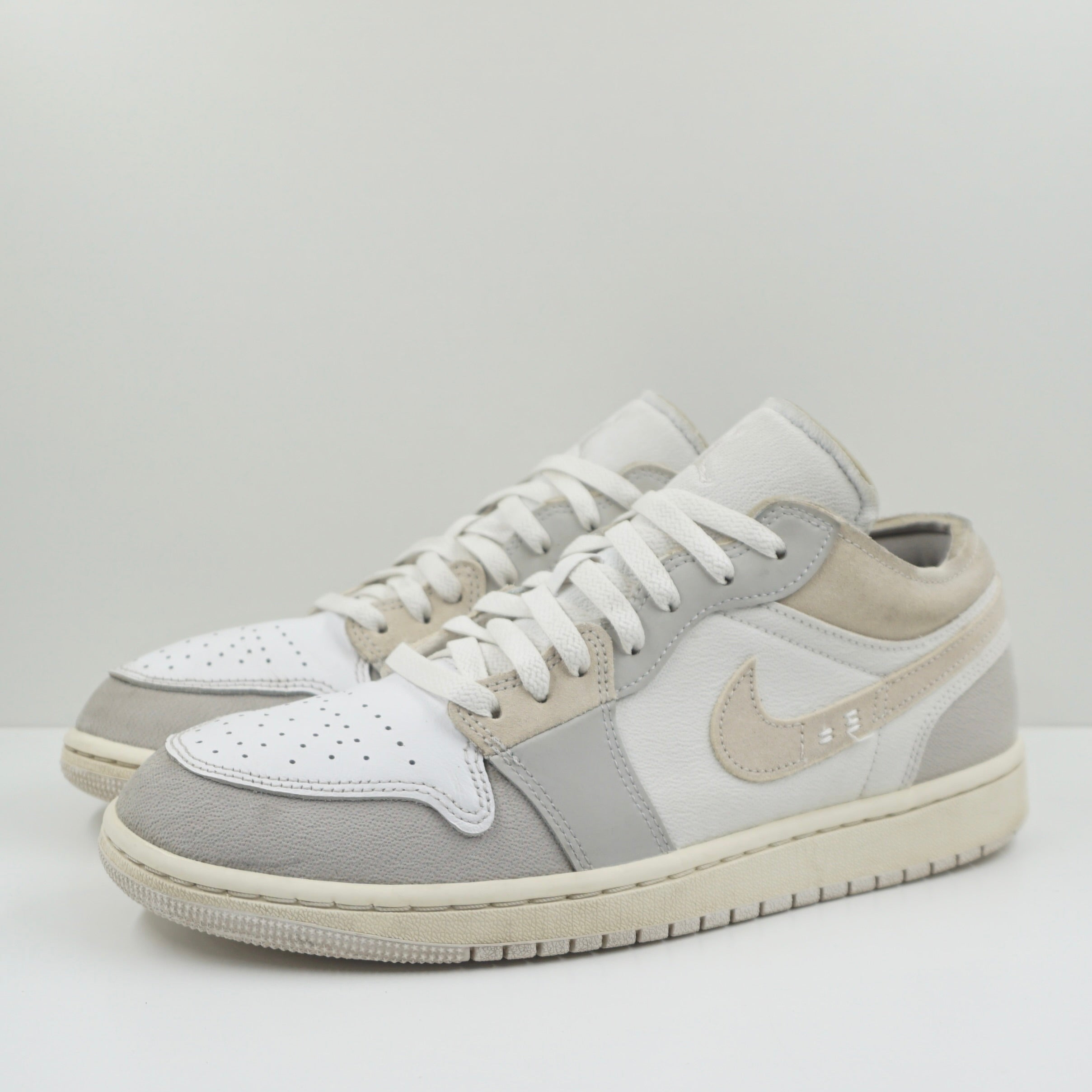 Jordan 1 Low SE Craft Inside Out Tech Grey