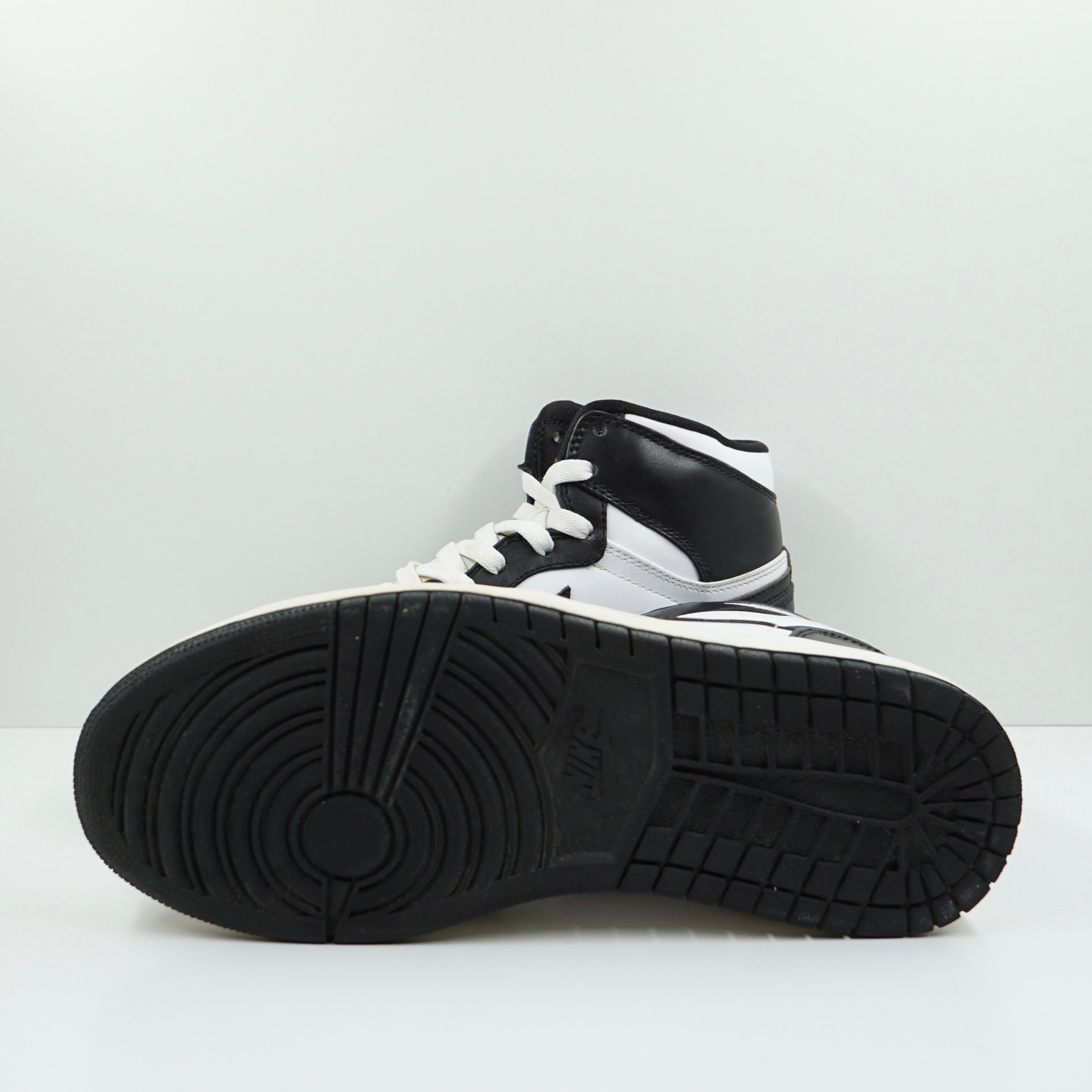 Jordan Countdown Pack 1/22