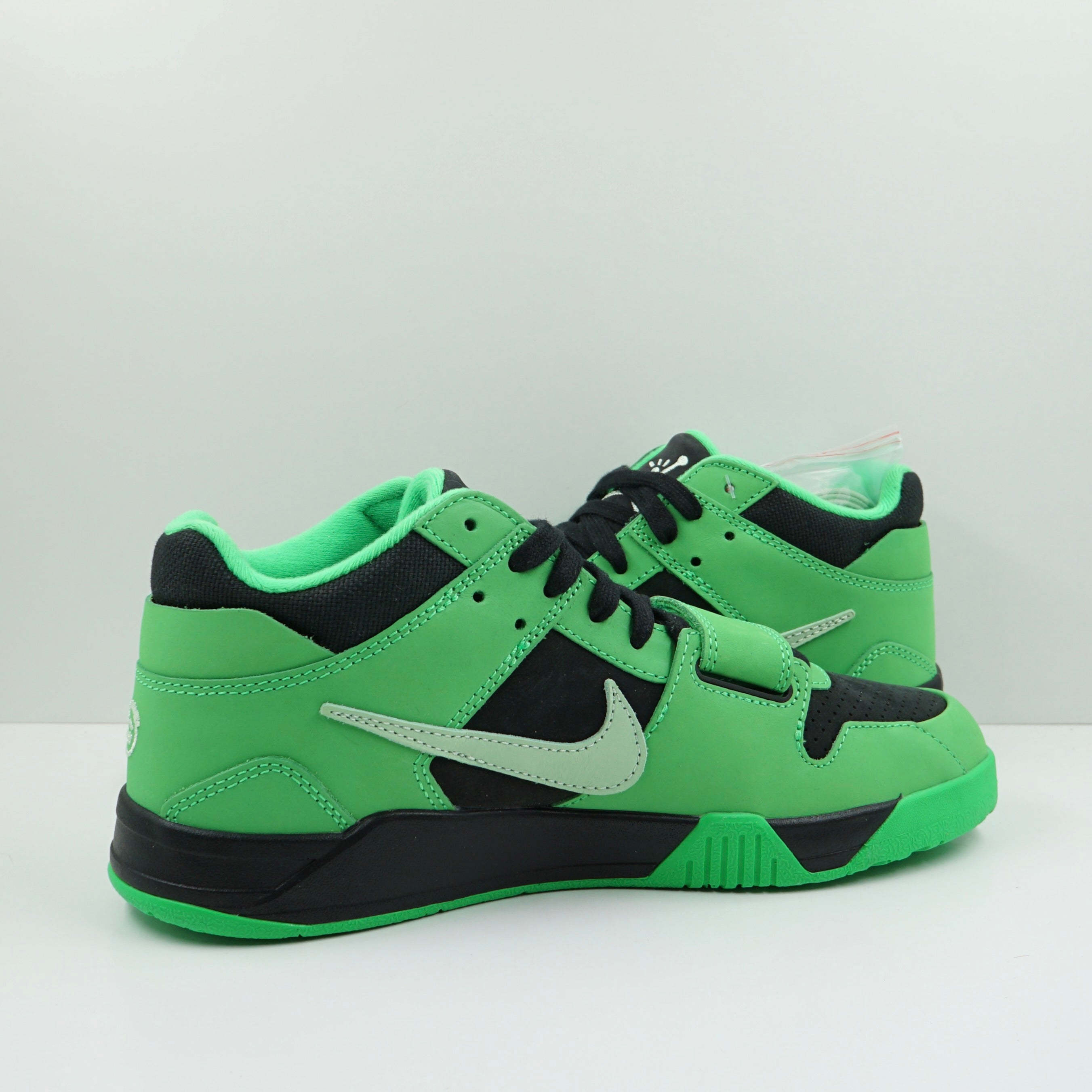 Jordan CJ1 T-Rexx Travis Scott Green Spark