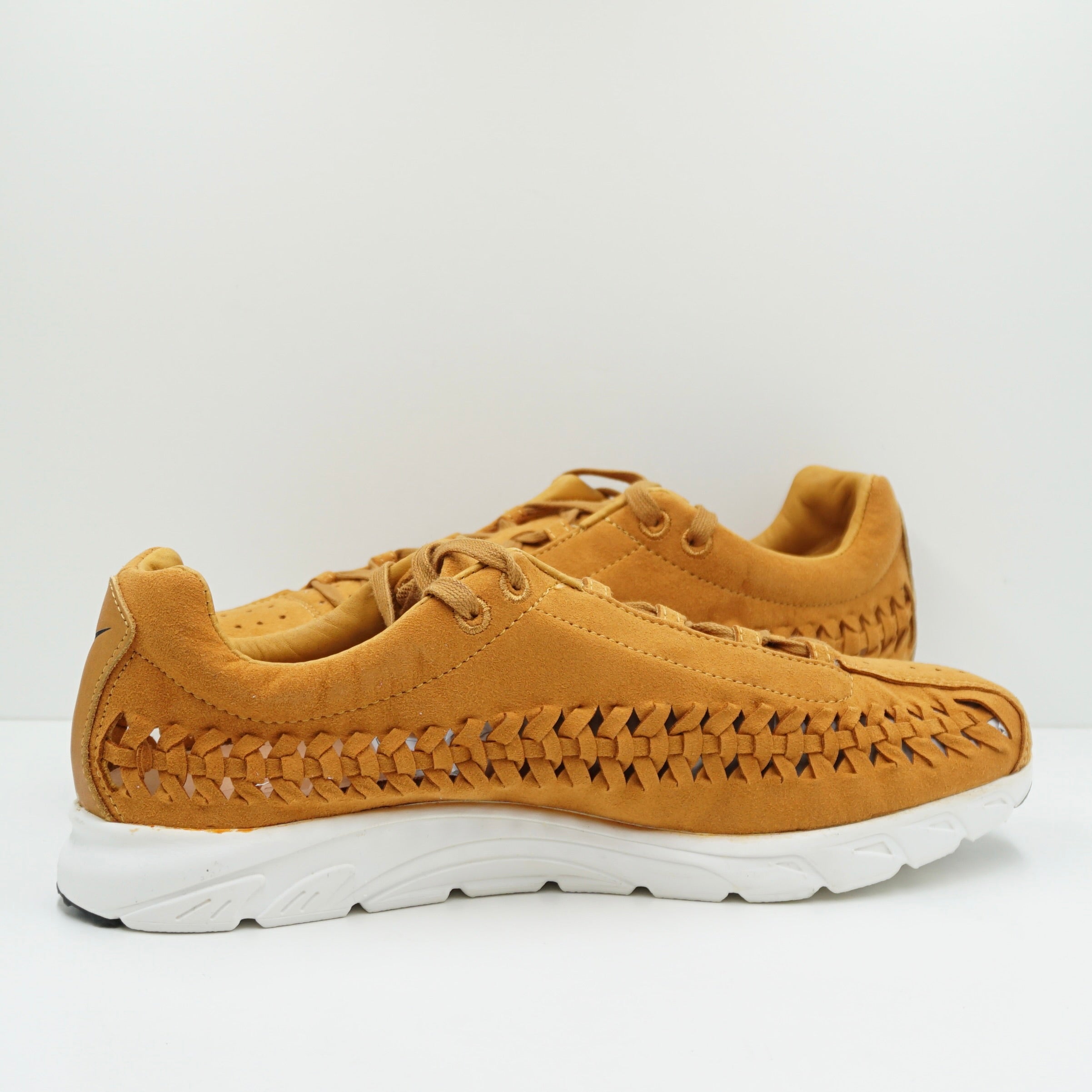 Nike Mayfly Woven Bronze Black Summit White