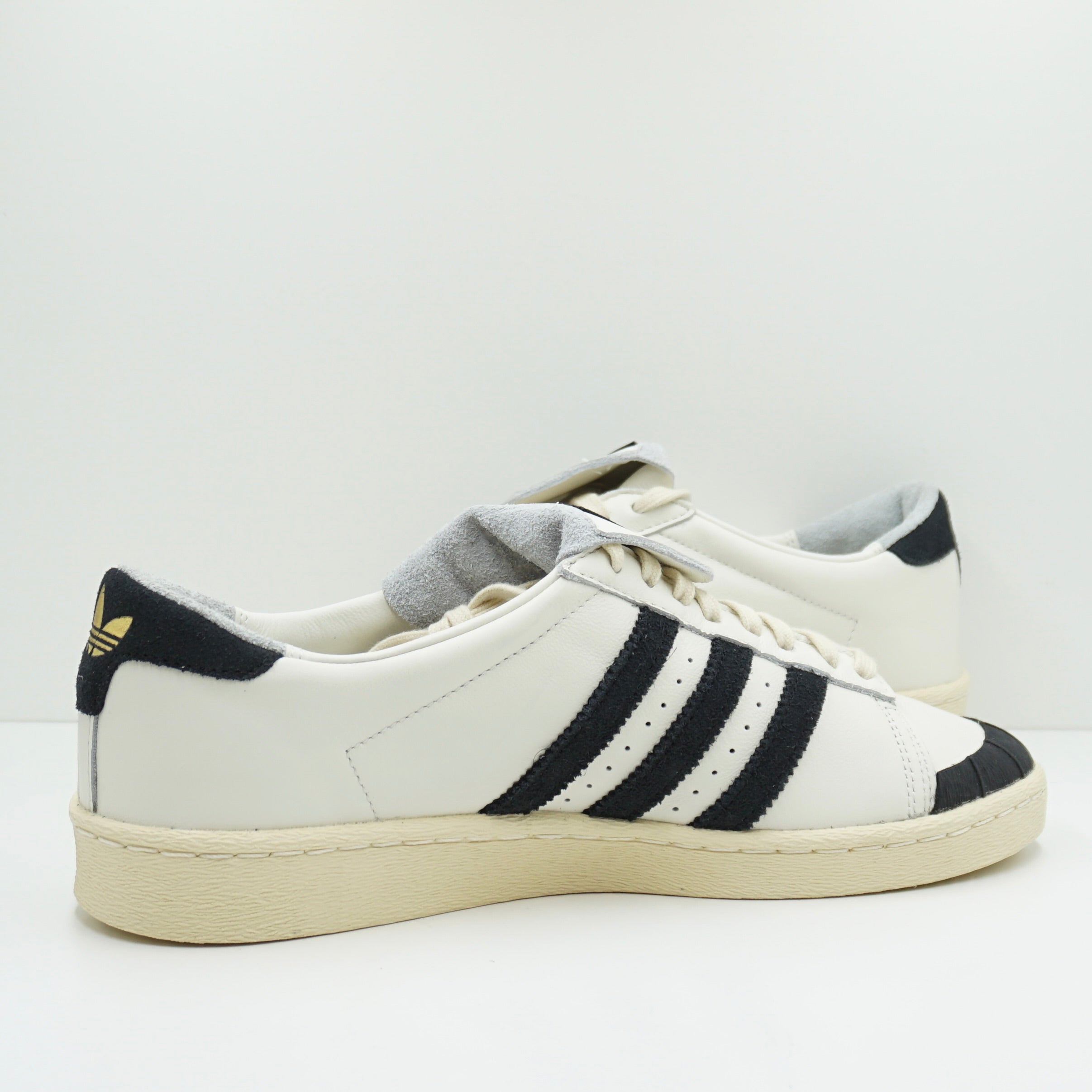 Adidas Jabbar Low Willy Chavarria White Black