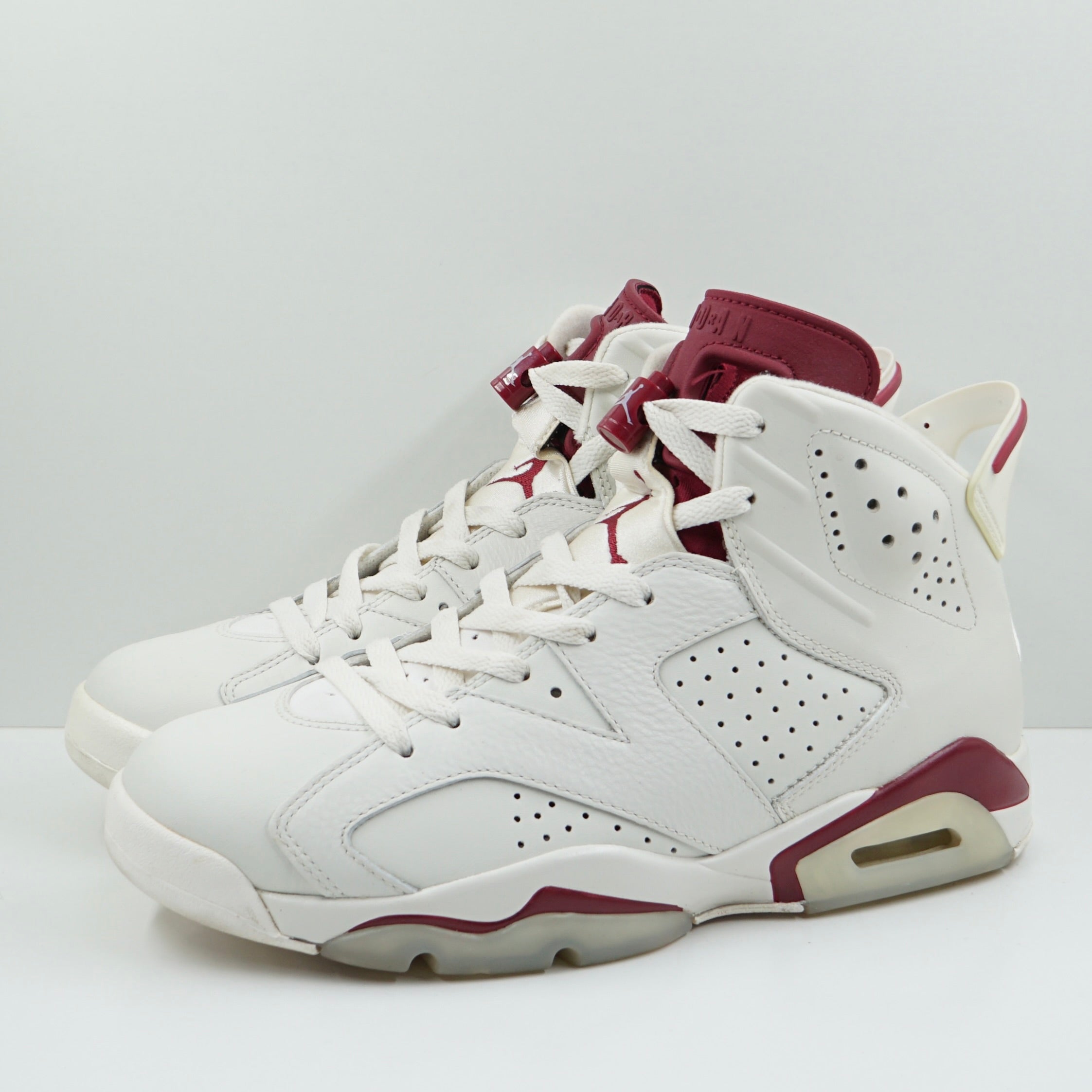 Jordan 6 Retro Maroon (2015)