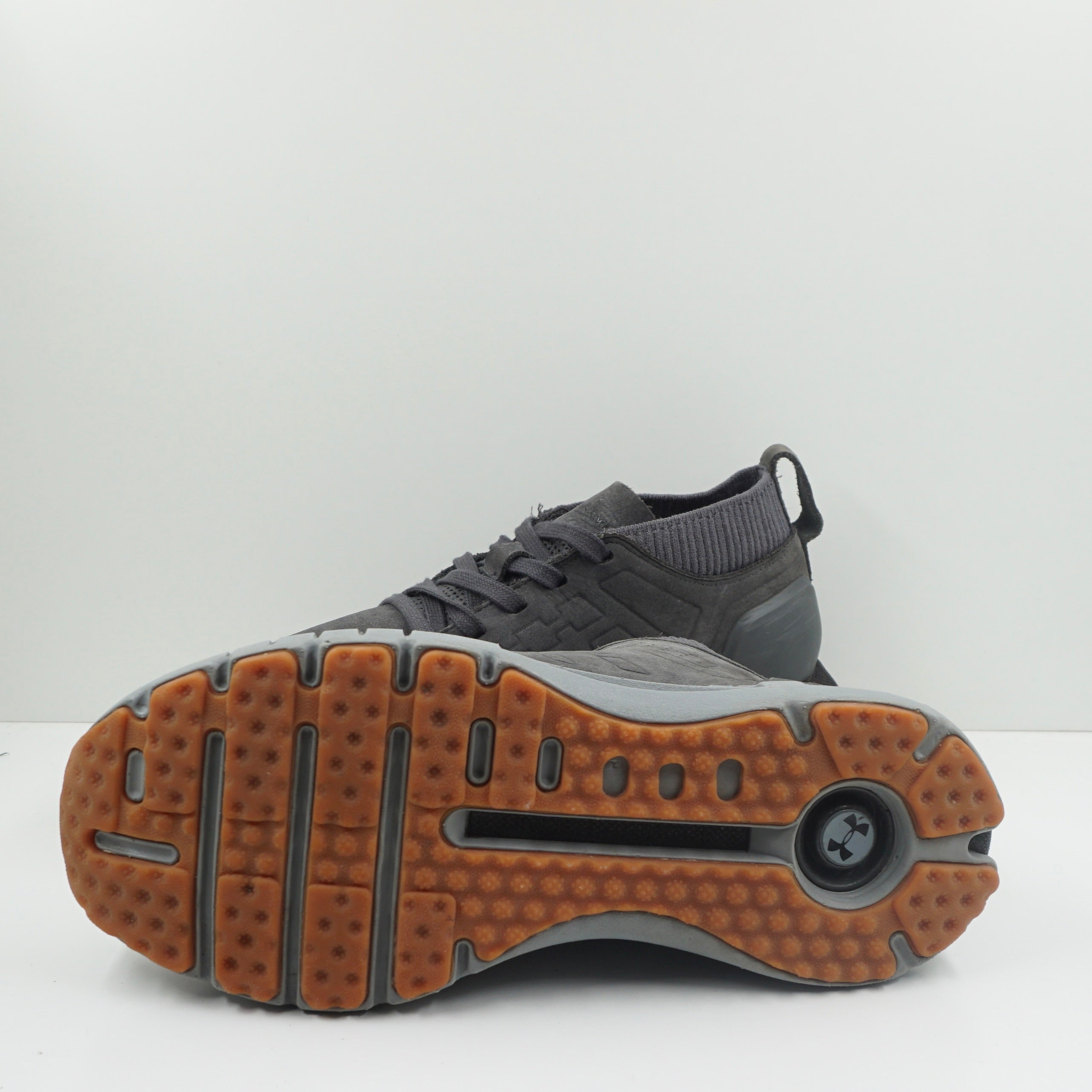 Under Armour Hovr Mid Prm Sample