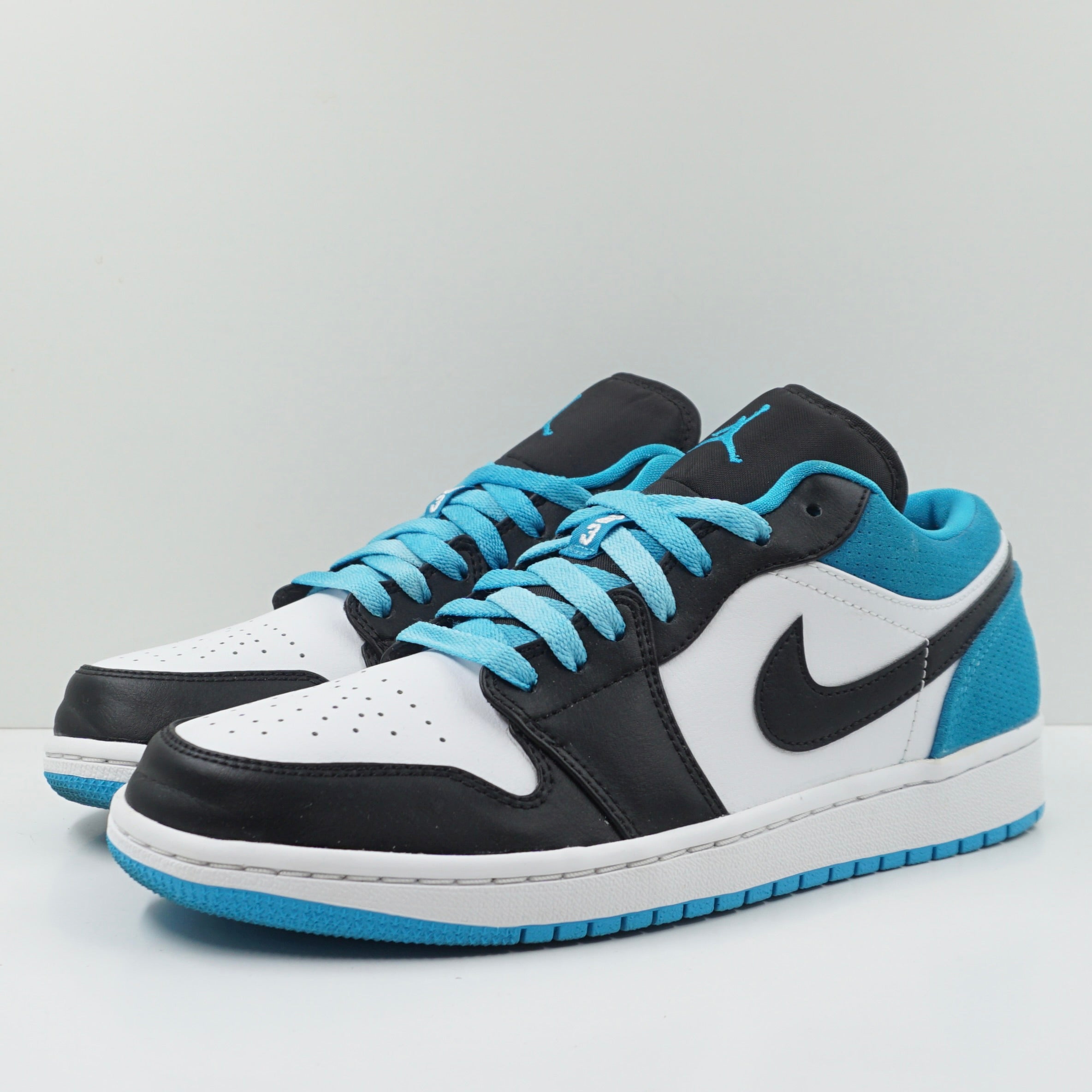 Jordan 1 Low Laser Blue