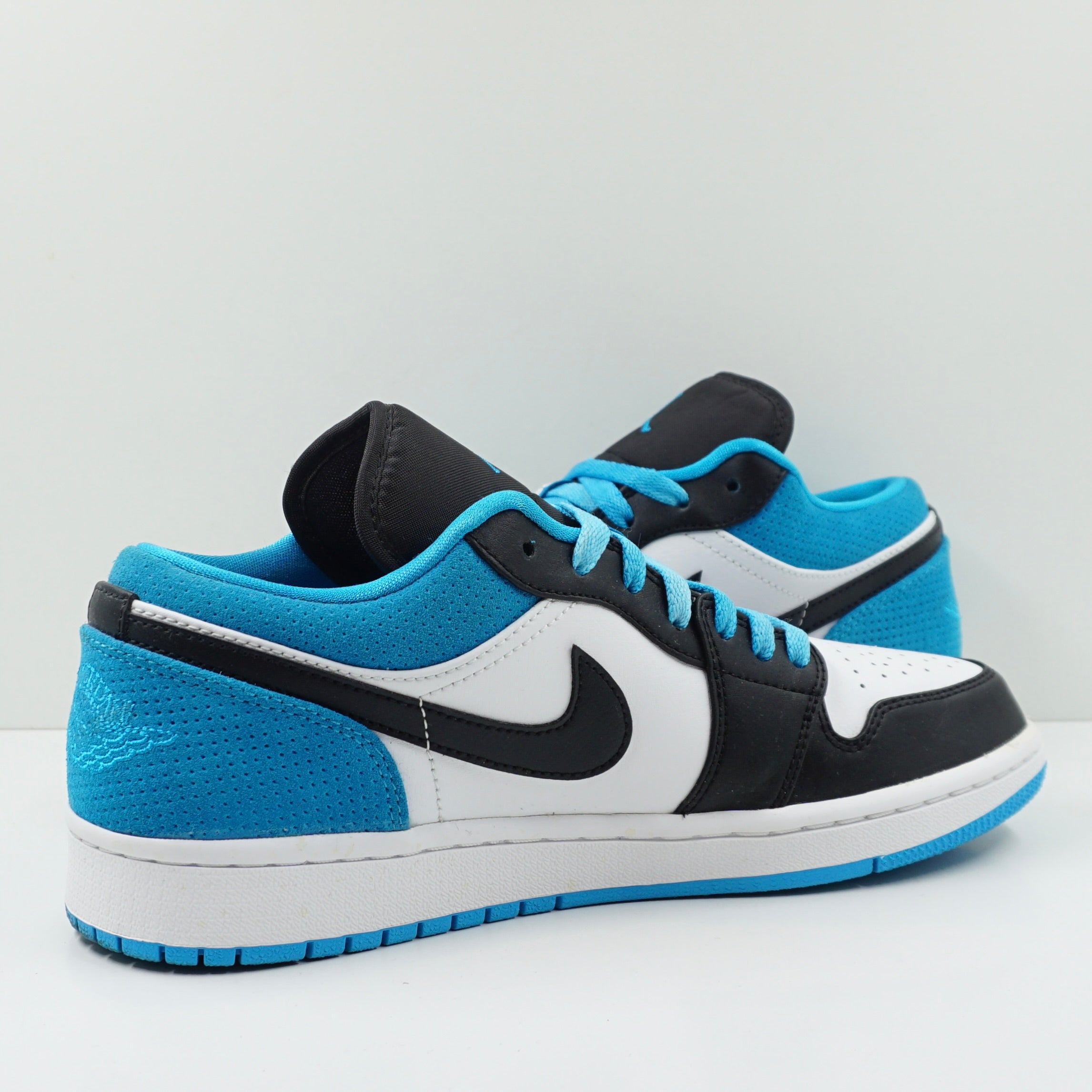 Jordan 1 Low Laser Blue