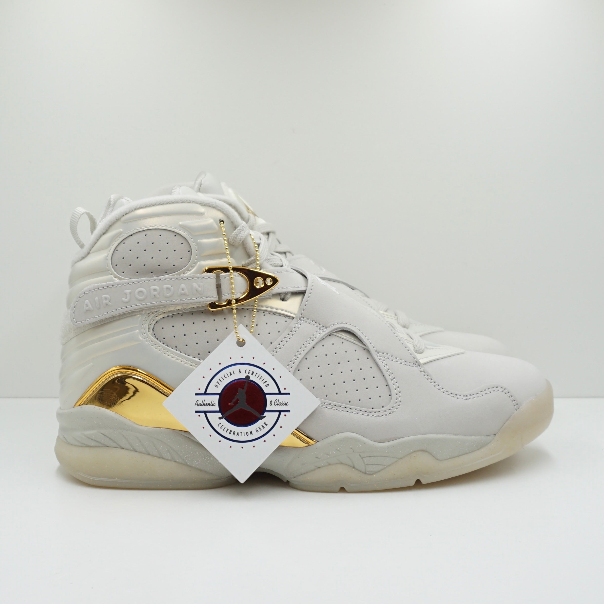 Jordan 8 Retro Champagne