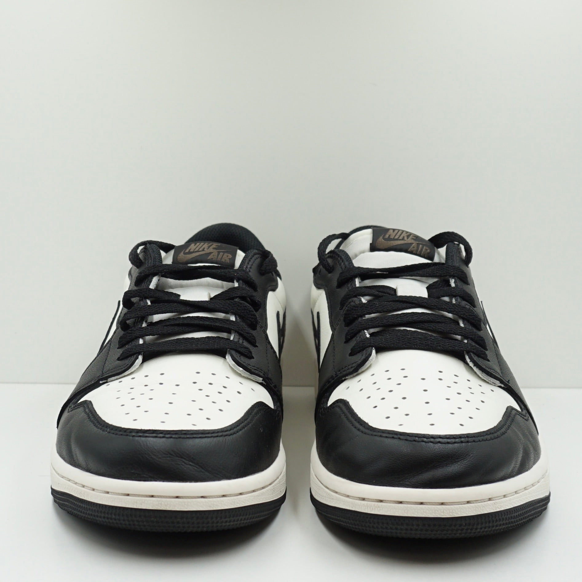 Jordan 1 Retro Low OG Mocha