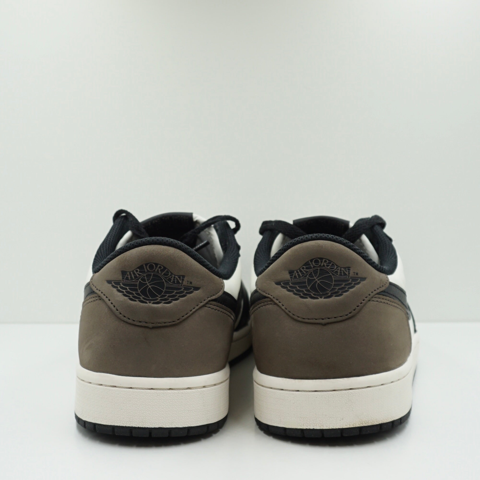 Jordan 1 Retro Low OG Mocha