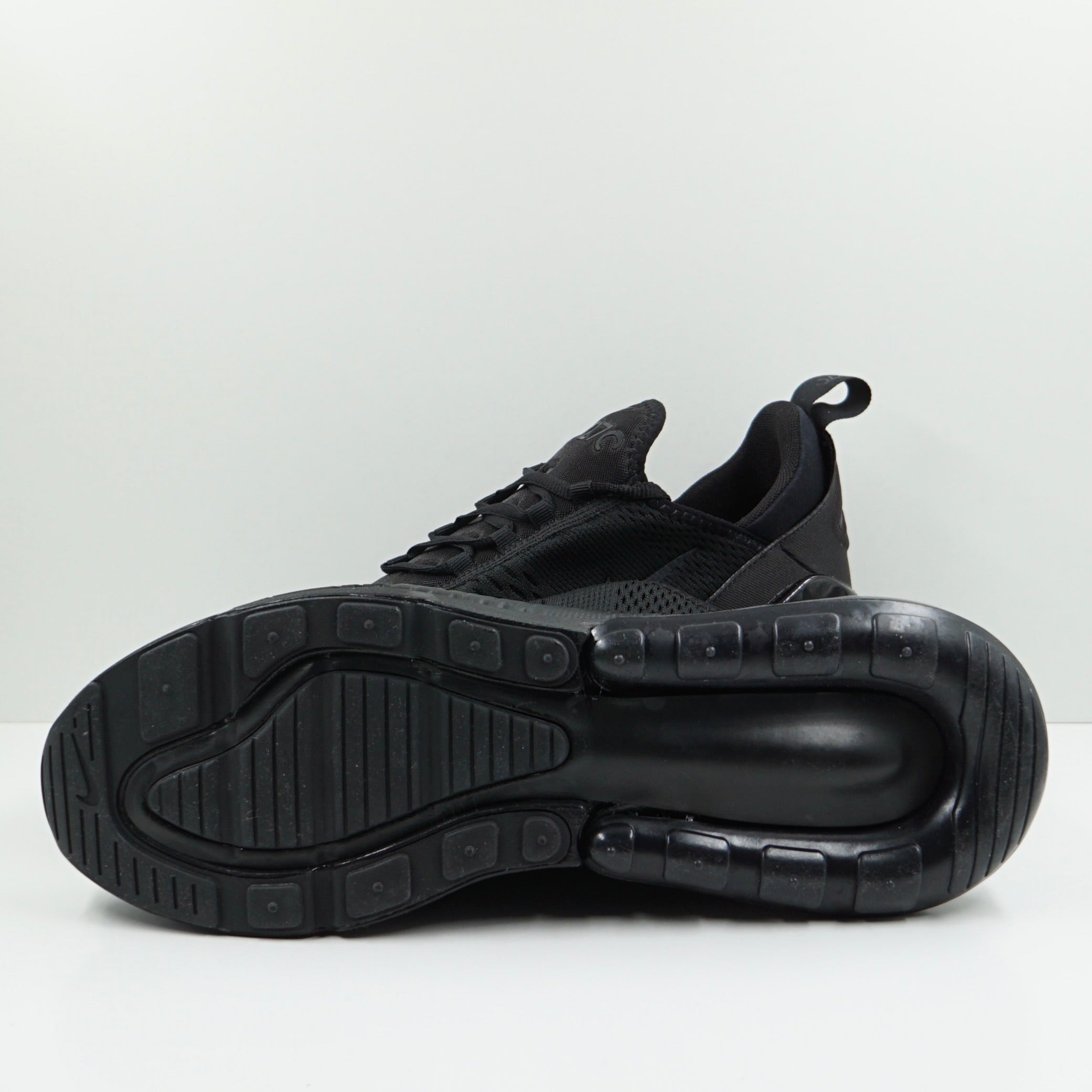 Nike Air Max 270 Triple Black